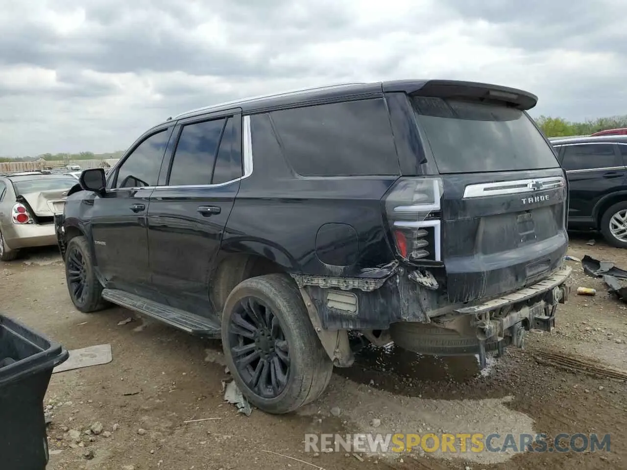 2 Photograph of a damaged car 1GNSKNKD0MR253098 CHEVROLET TAHOE 2021