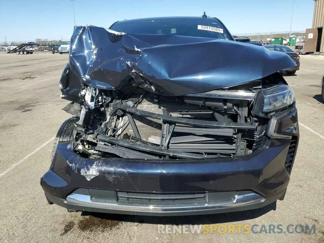 5 Photograph of a damaged car 1GNSKNKD4MR126368 CHEVROLET TAHOE 2021