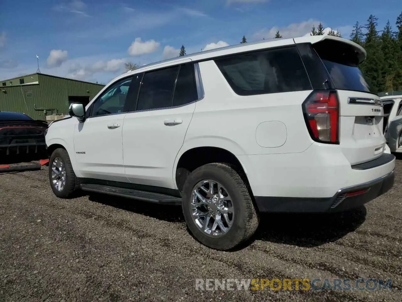 2 Photograph of a damaged car 1GNSKNKD5MR123270 CHEVROLET TAHOE 2021