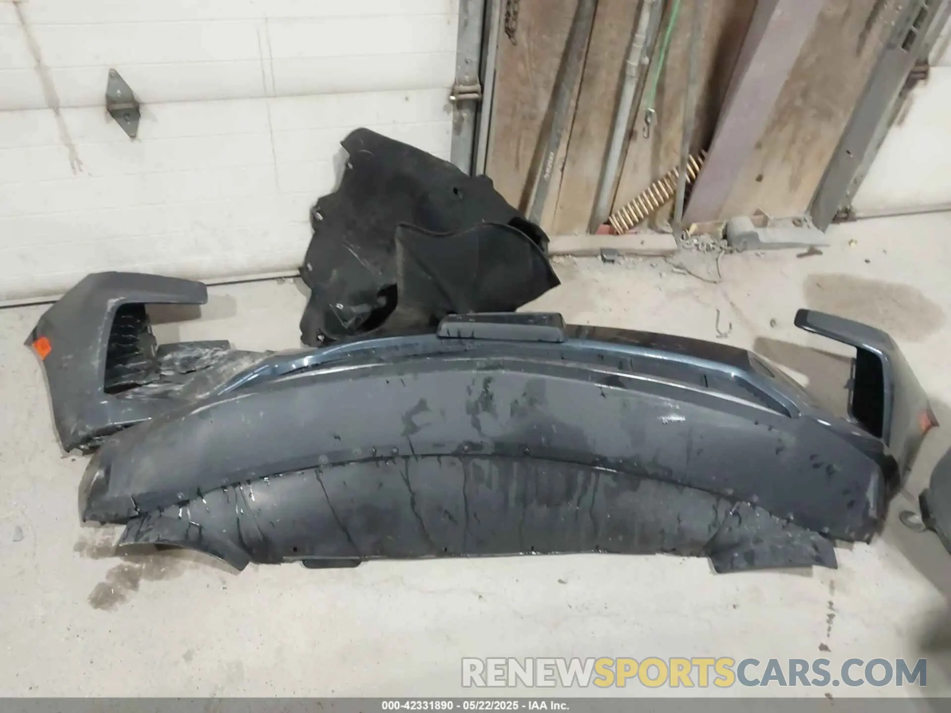 12 Photograph of a damaged car 1GNSKNKD5MR354265 CHEVROLET TAHOE 2021