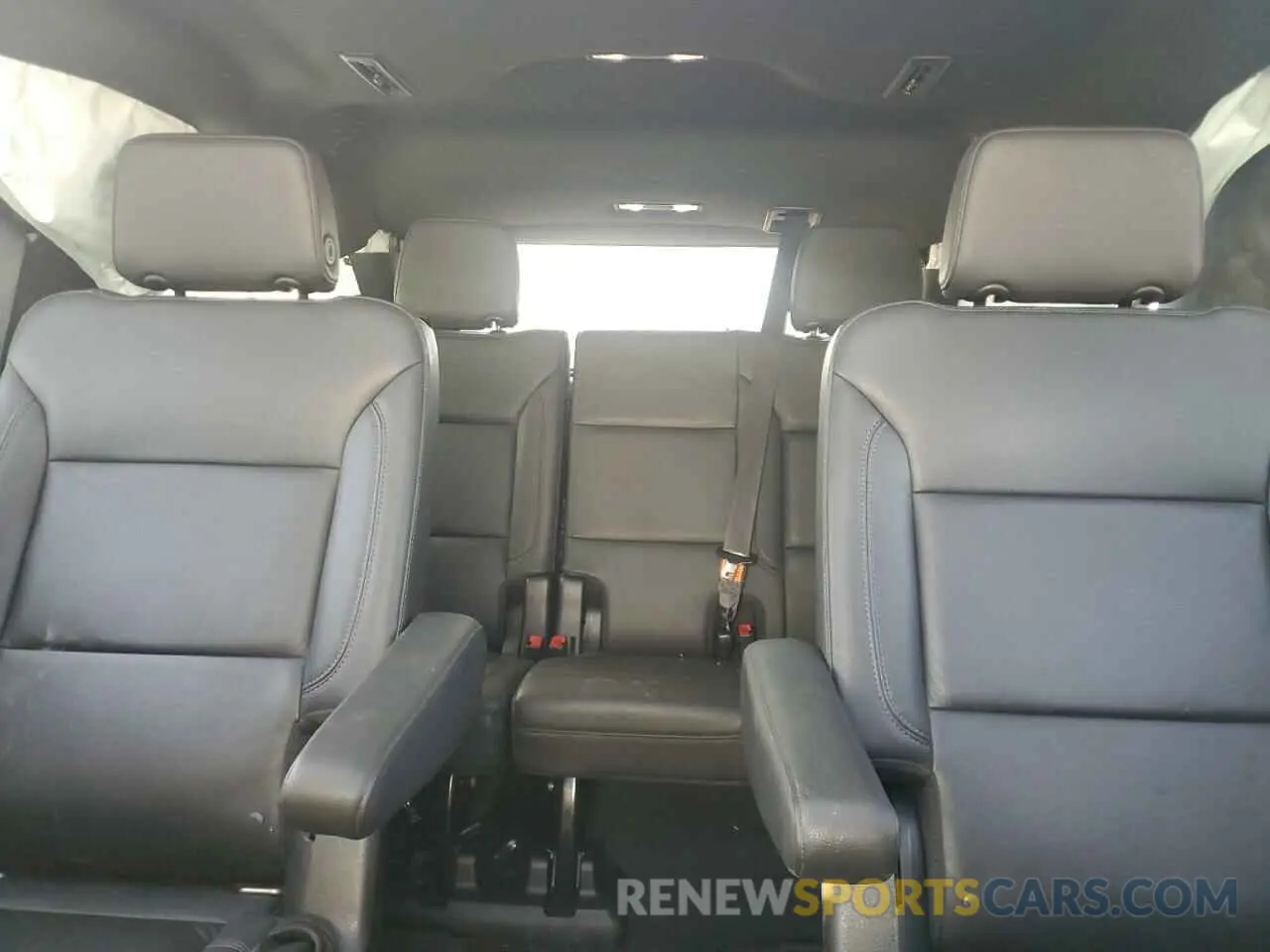 10 Фотография поврежденного автомобиля 1GNSKNKD6MR210773 CHEVROLET TAHOE 2021