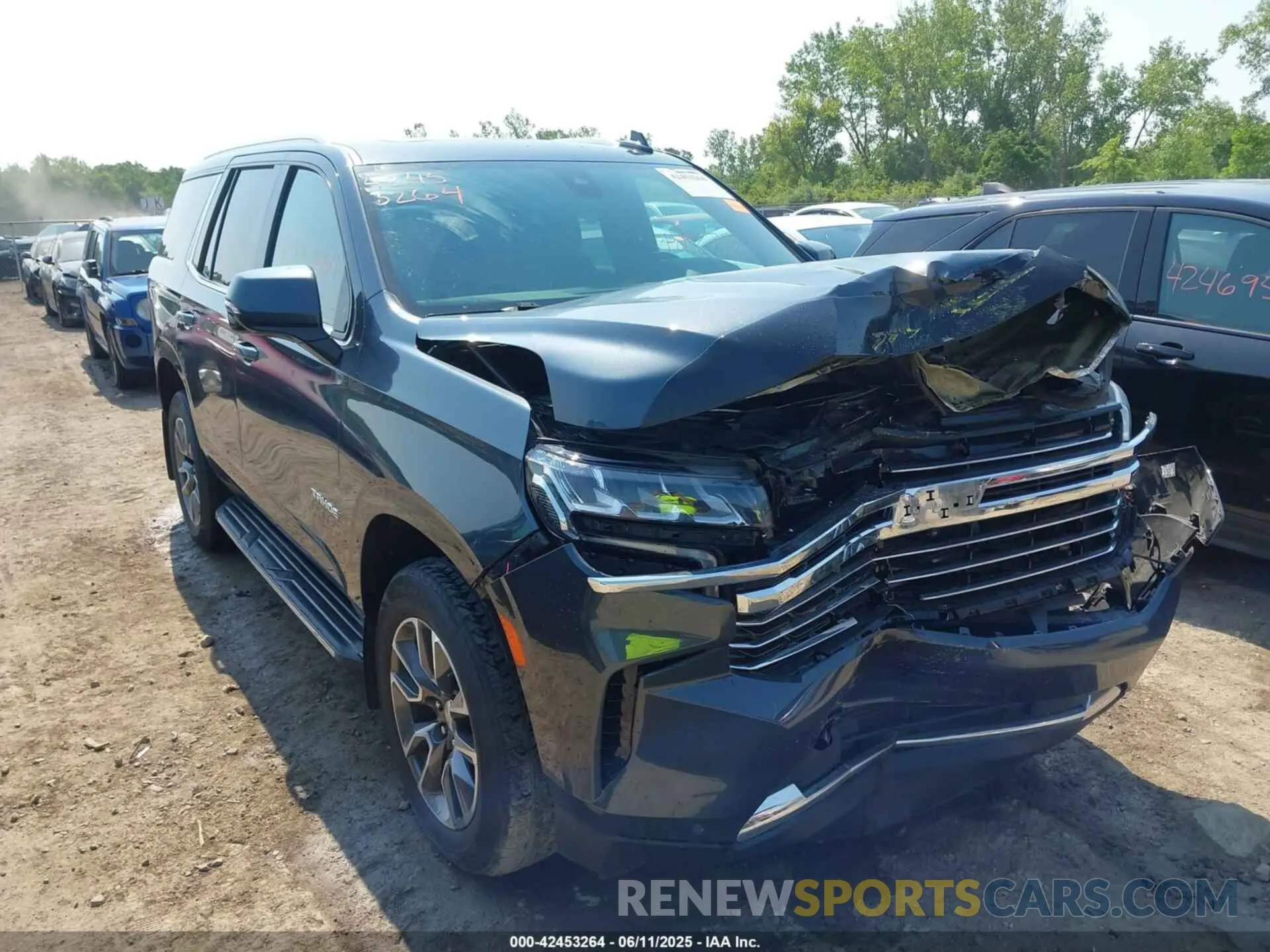 1 Photograph of a damaged car 1GNSKNKD8MR102008 CHEVROLET TAHOE 2021