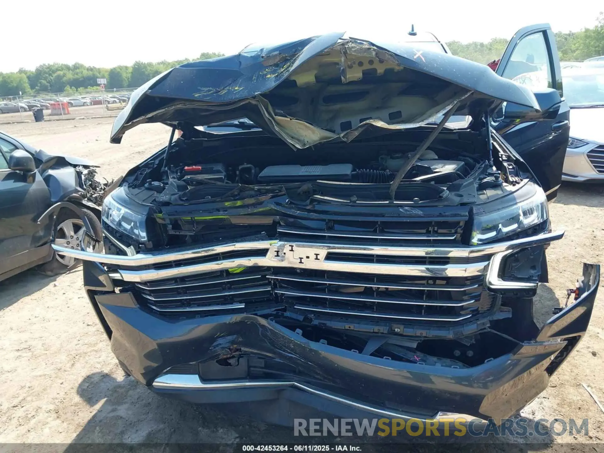 6 Photograph of a damaged car 1GNSKNKD8MR102008 CHEVROLET TAHOE 2021