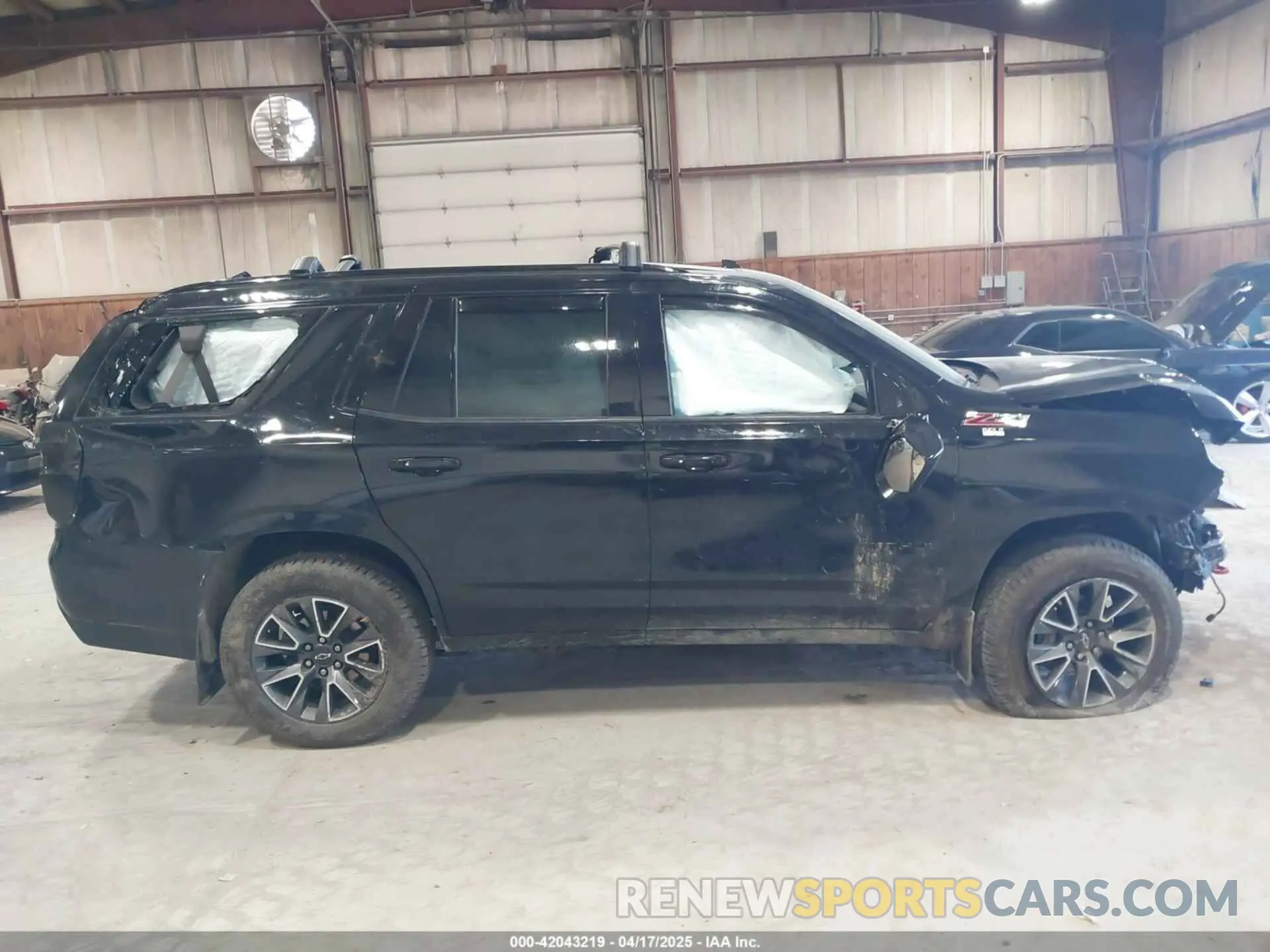 12 Фотография поврежденного автомобиля 1GNSKPKD0MR109854 CHEVROLET TAHOE 2021