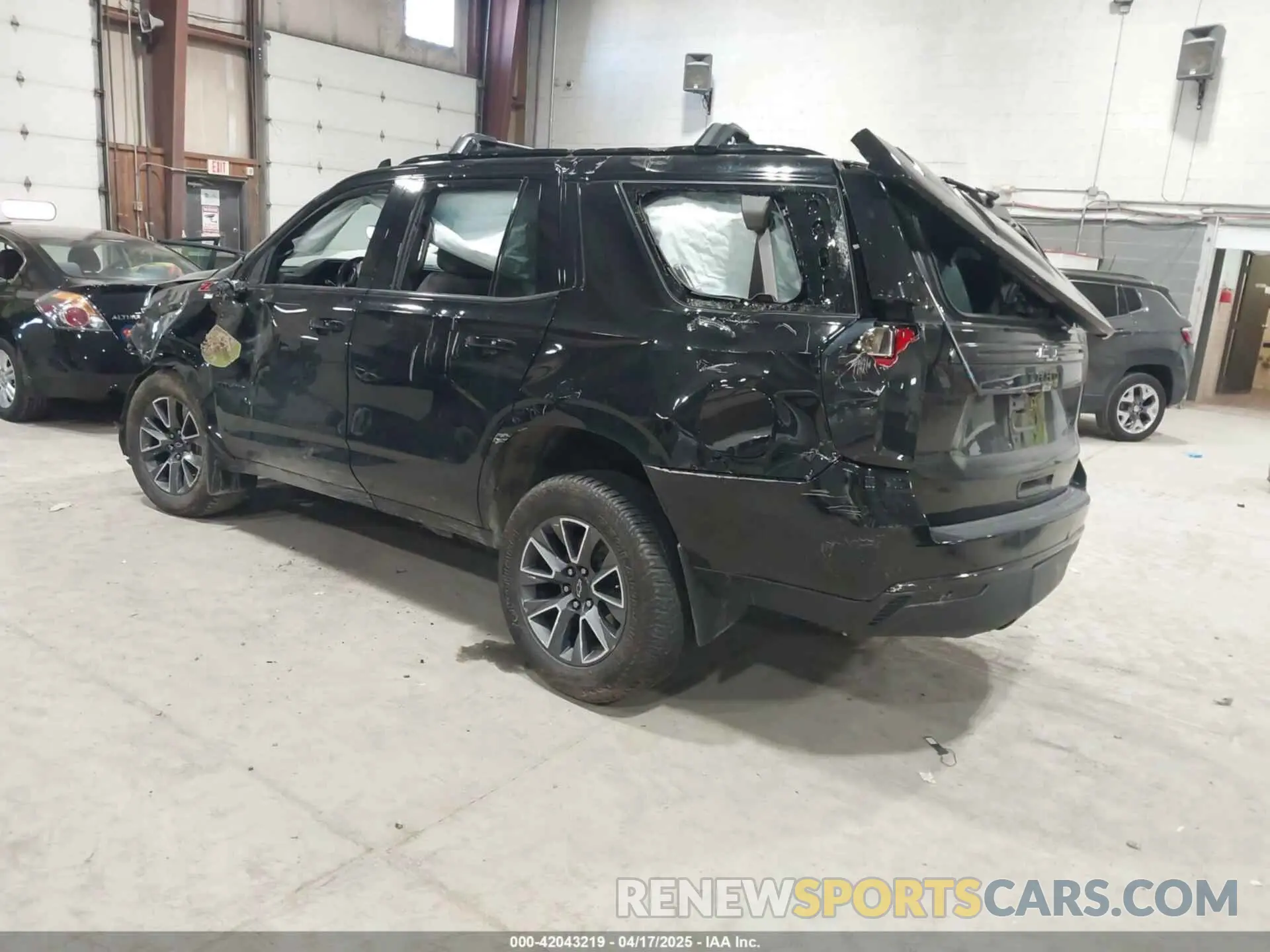 3 Фотография поврежденного автомобиля 1GNSKPKD0MR109854 CHEVROLET TAHOE 2021