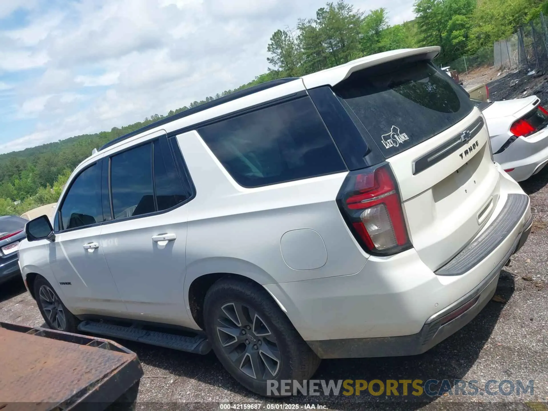 14 Photograph of a damaged car 1GNSKPKD0MR239231 CHEVROLET TAHOE 2021