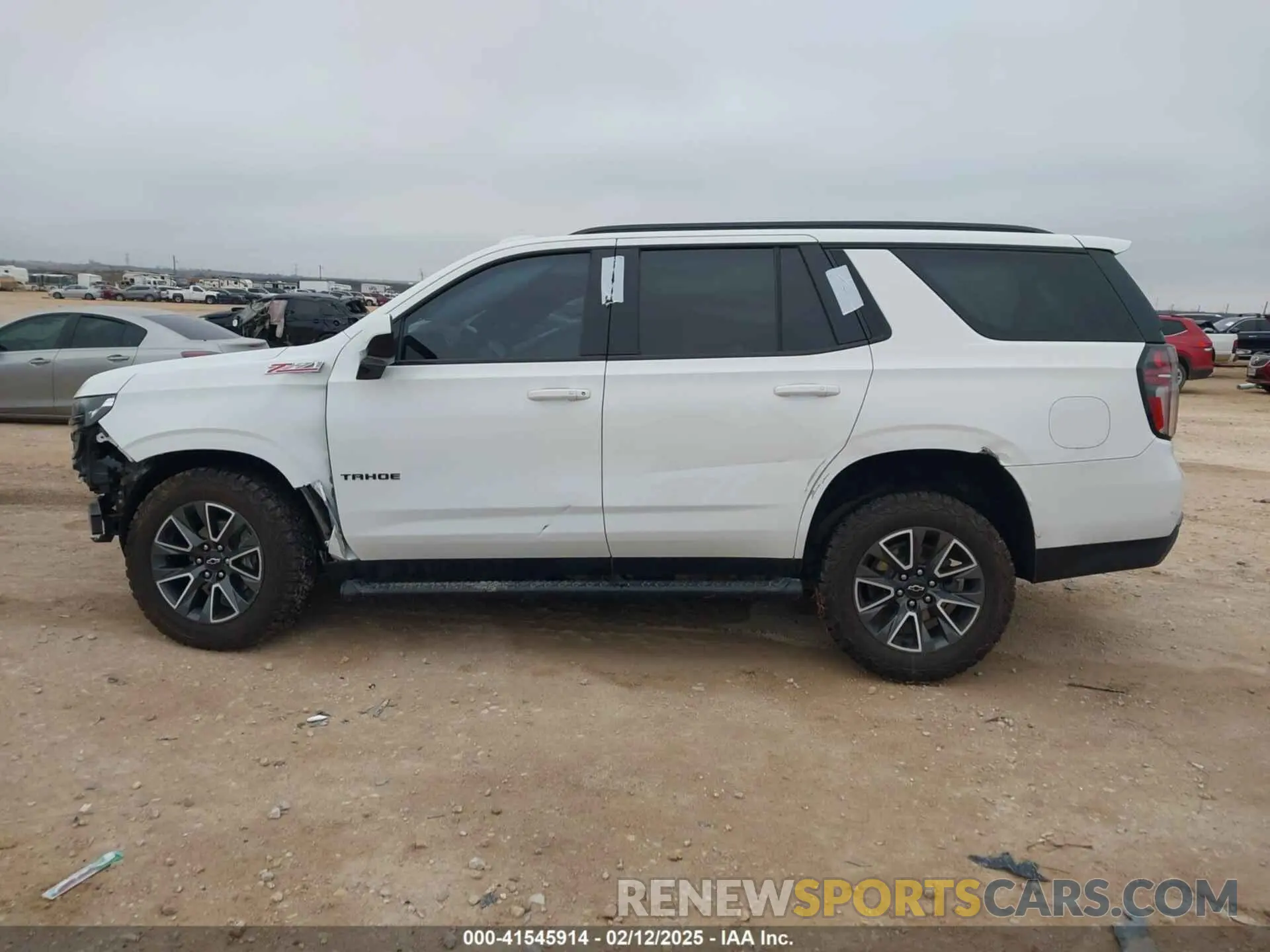 15 Photograph of a damaged car 1GNSKPKD1MR420533 CHEVROLET TAHOE 2021
