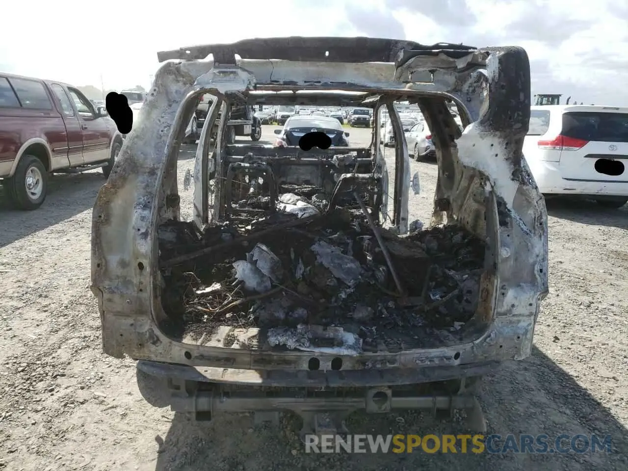6 Photograph of a damaged car 1GNSKPKD2MR227503 CHEVROLET TAHOE 2021