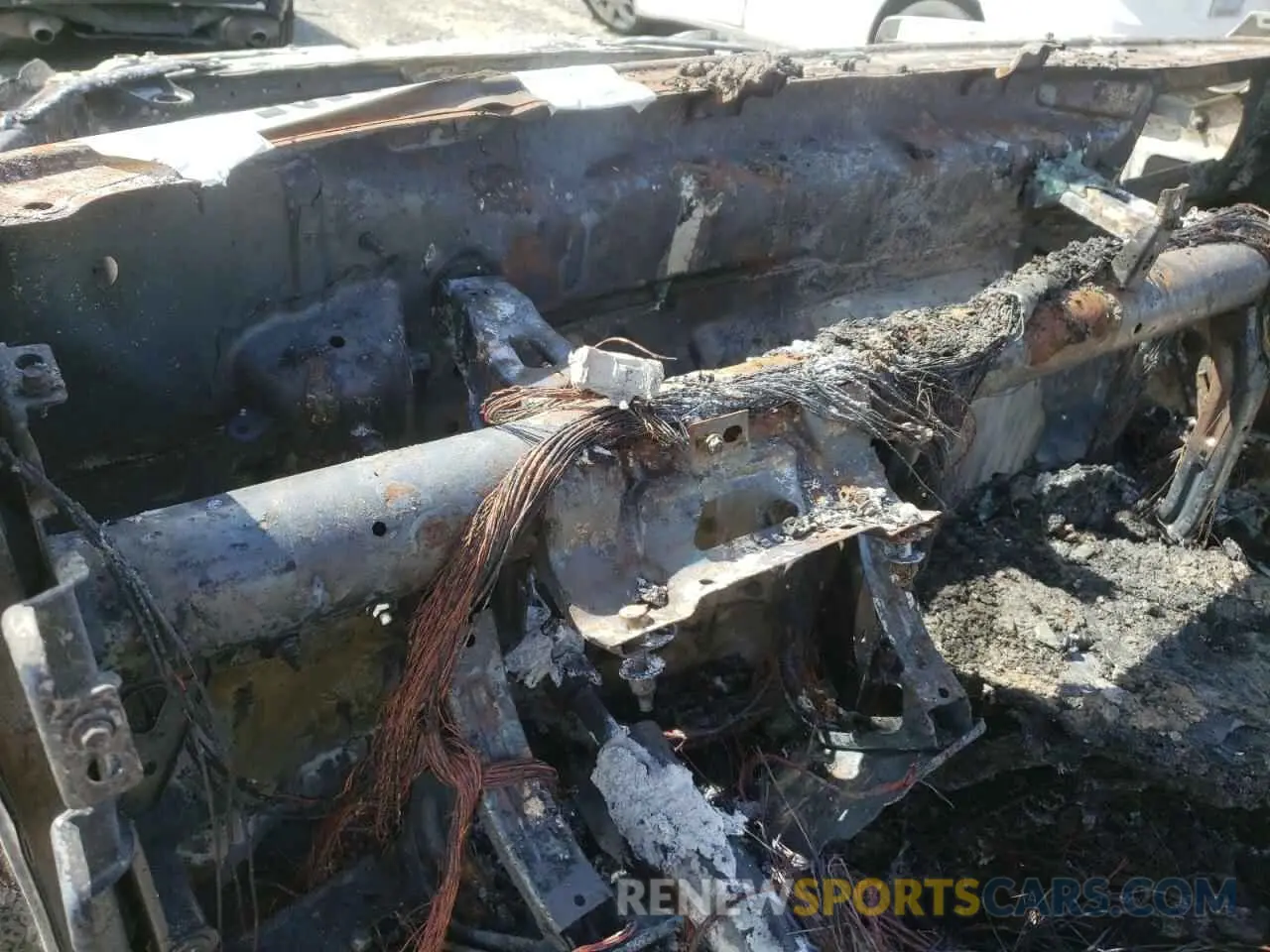 9 Photograph of a damaged car 1GNSKPKD2MR227503 CHEVROLET TAHOE 2021