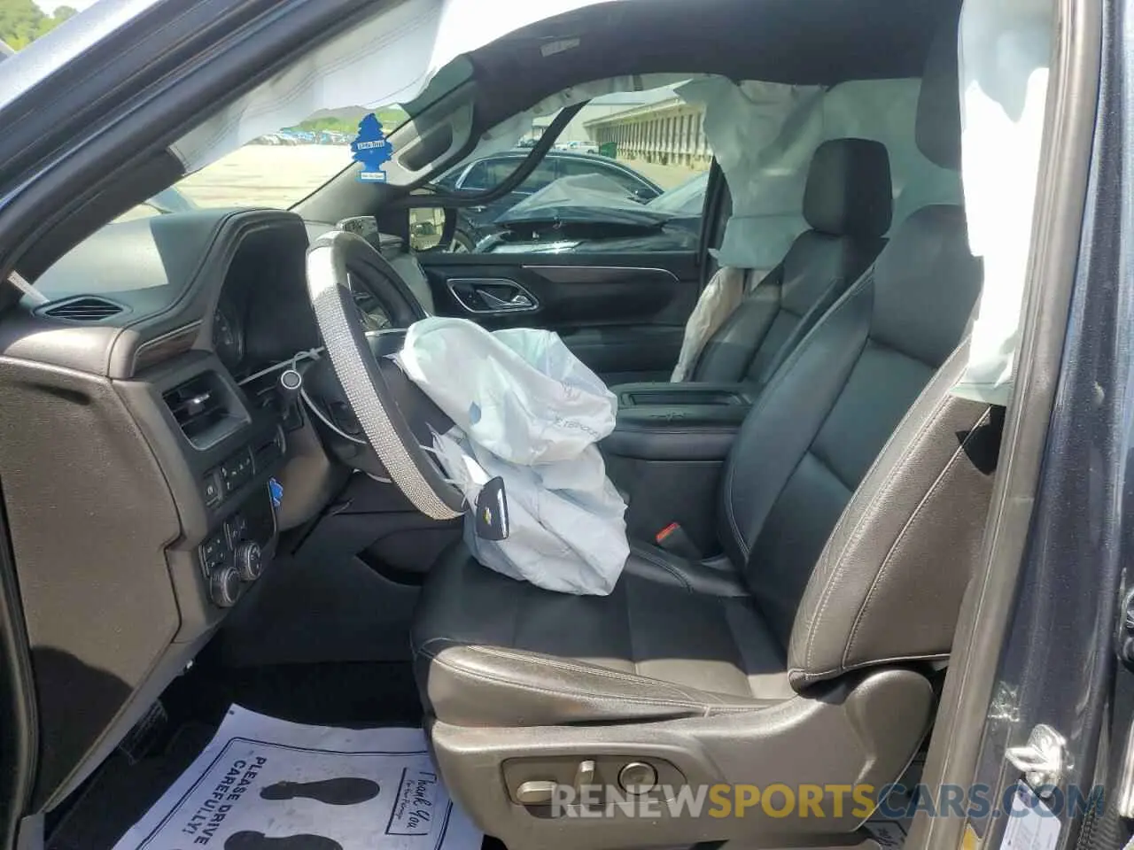 7 Photograph of a damaged car 1GNSKPKD3MR120637 CHEVROLET TAHOE 2021