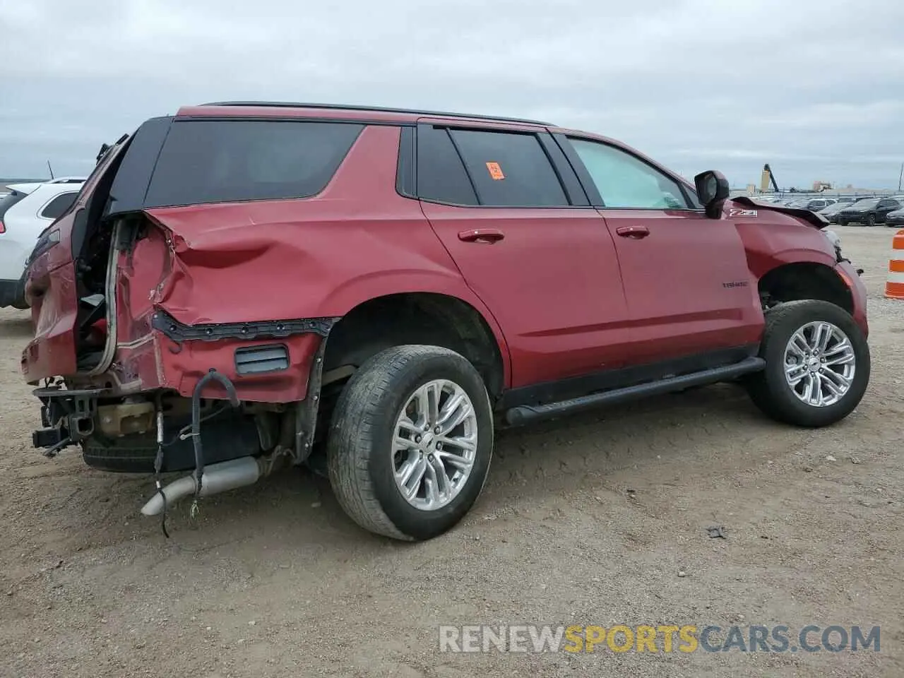 3 Photograph of a damaged car 1GNSKPKD8MR444926 CHEVROLET TAHOE 2021