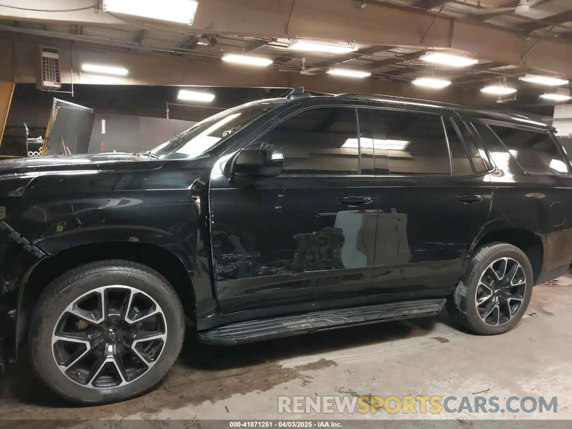 14 Фотография поврежденного автомобиля 1GNSKRKD2MR421587 CHEVROLET TAHOE 2021
