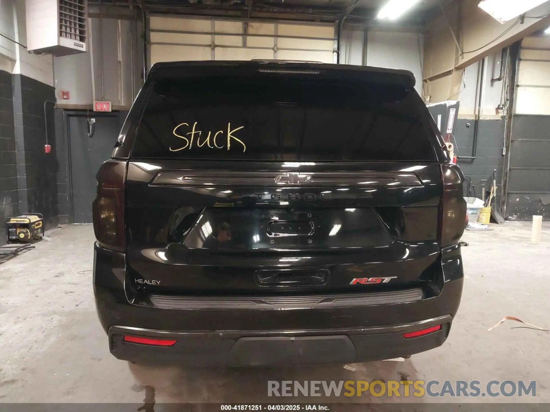 16 Фотография поврежденного автомобиля 1GNSKRKD2MR421587 CHEVROLET TAHOE 2021