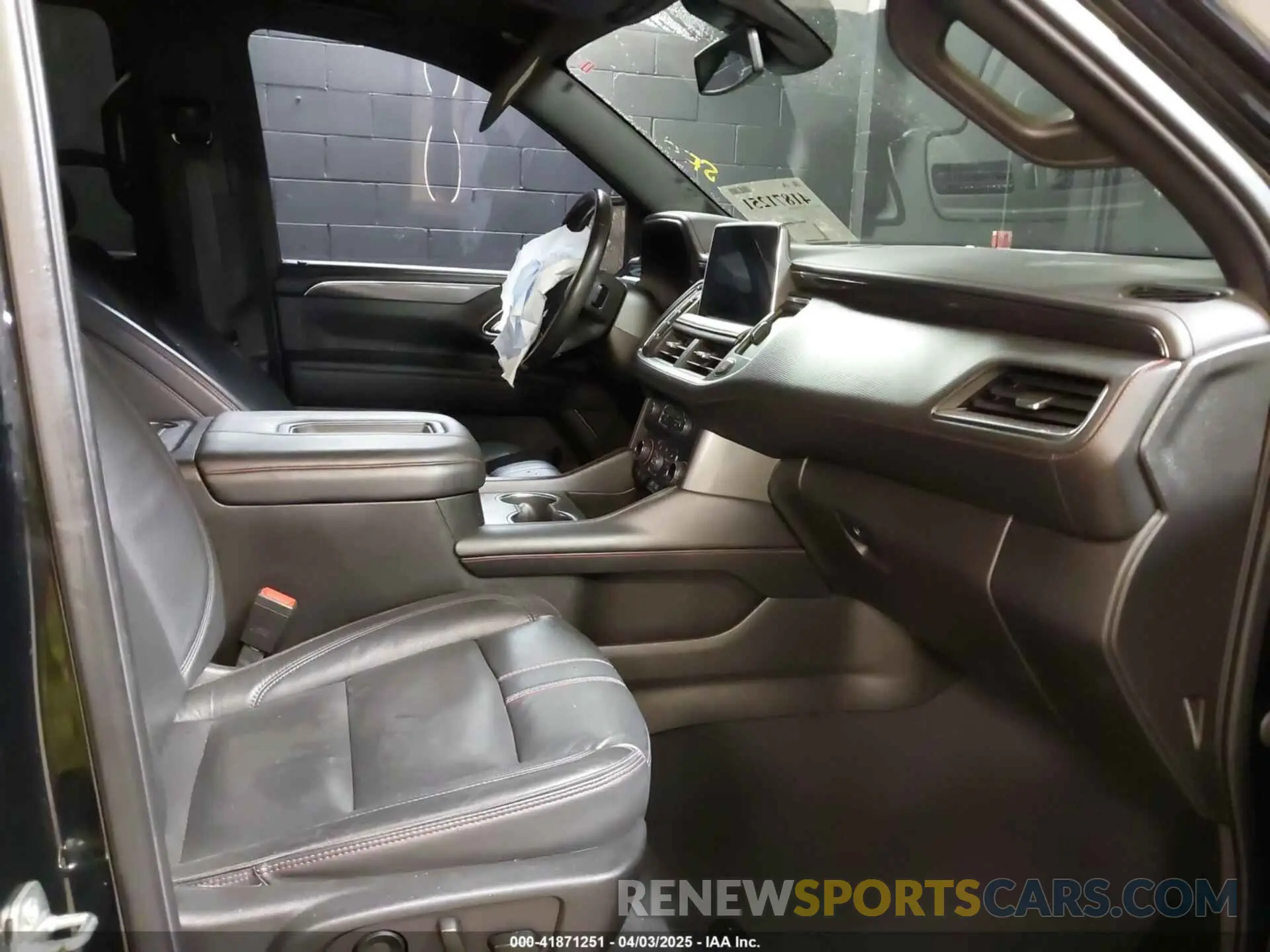 5 Фотография поврежденного автомобиля 1GNSKRKD2MR421587 CHEVROLET TAHOE 2021