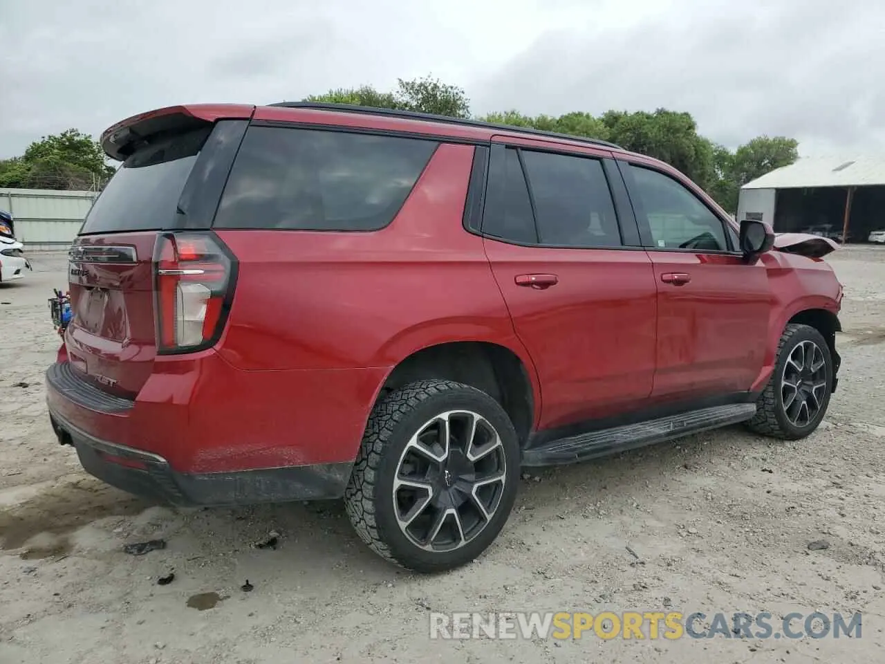 3 Photograph of a damaged car 1GNSKRKD7MR371706 CHEVROLET TAHOE 2021