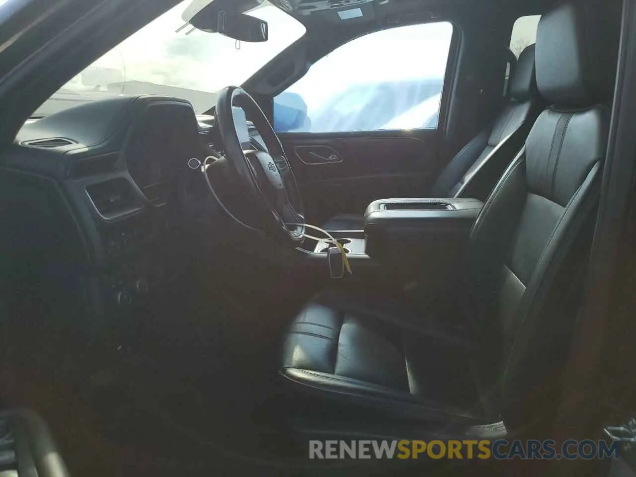 7 Фотография поврежденного автомобиля 1GNSKRKD9MR320160 CHEVROLET TAHOE 2021