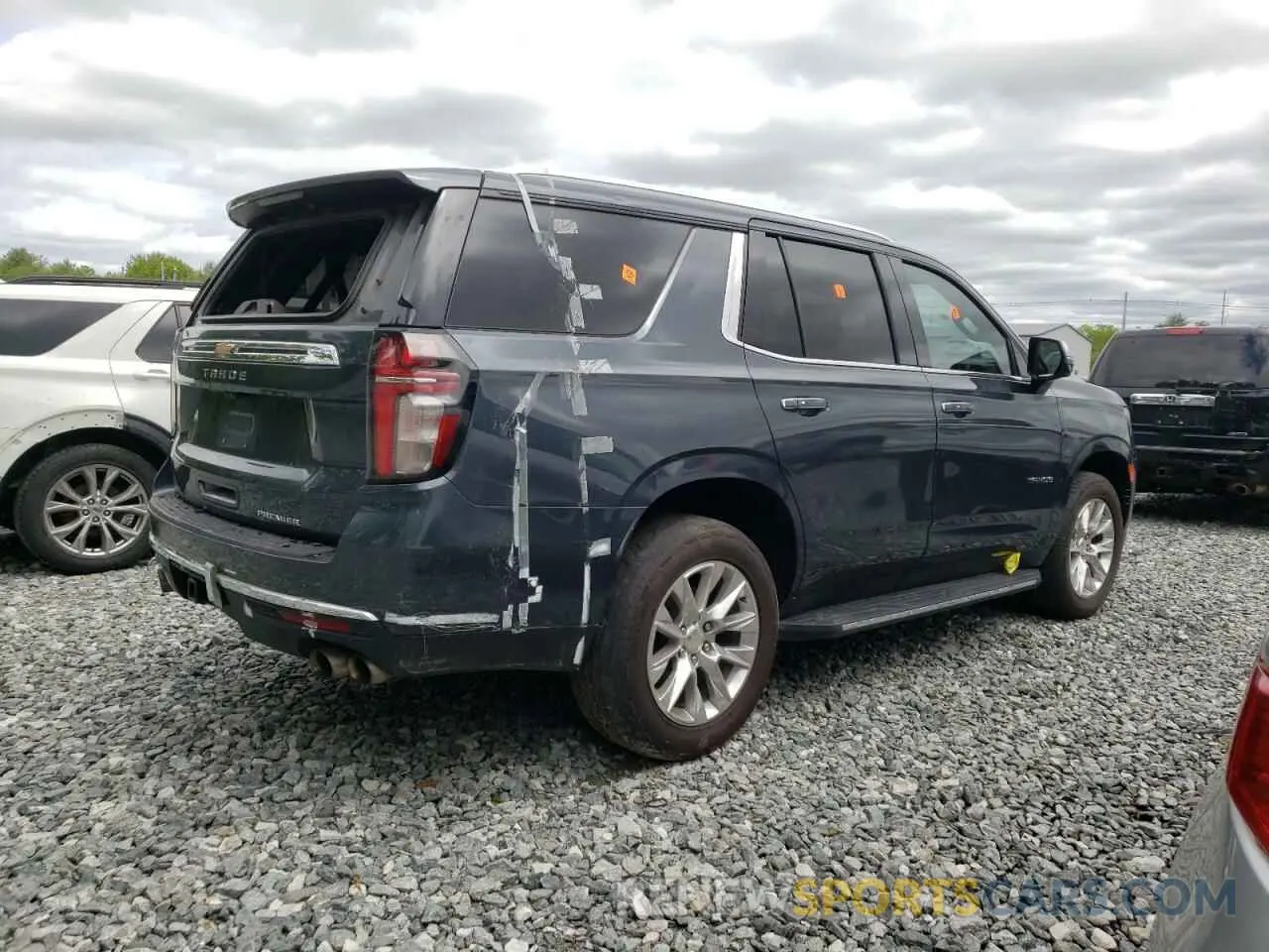 3 Photograph of a damaged car 1GNSKSKD0MR107539 CHEVROLET TAHOE 2021