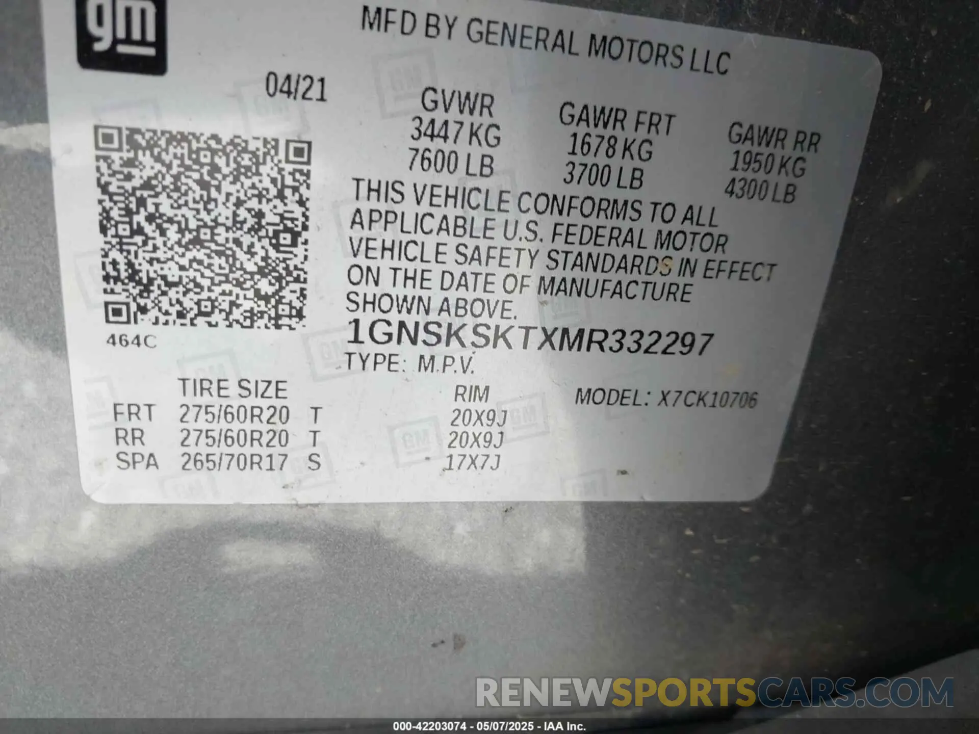 9 Photograph of a damaged car 1GNSKSKTXMR332297 CHEVROLET TAHOE 2021