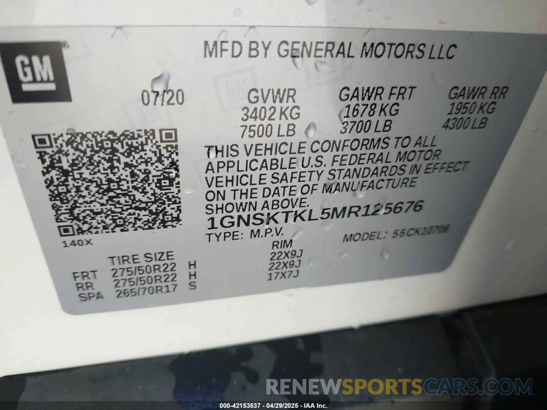 9 Photograph of a damaged car 1GNSKTKL5MR125676 CHEVROLET TAHOE 2021