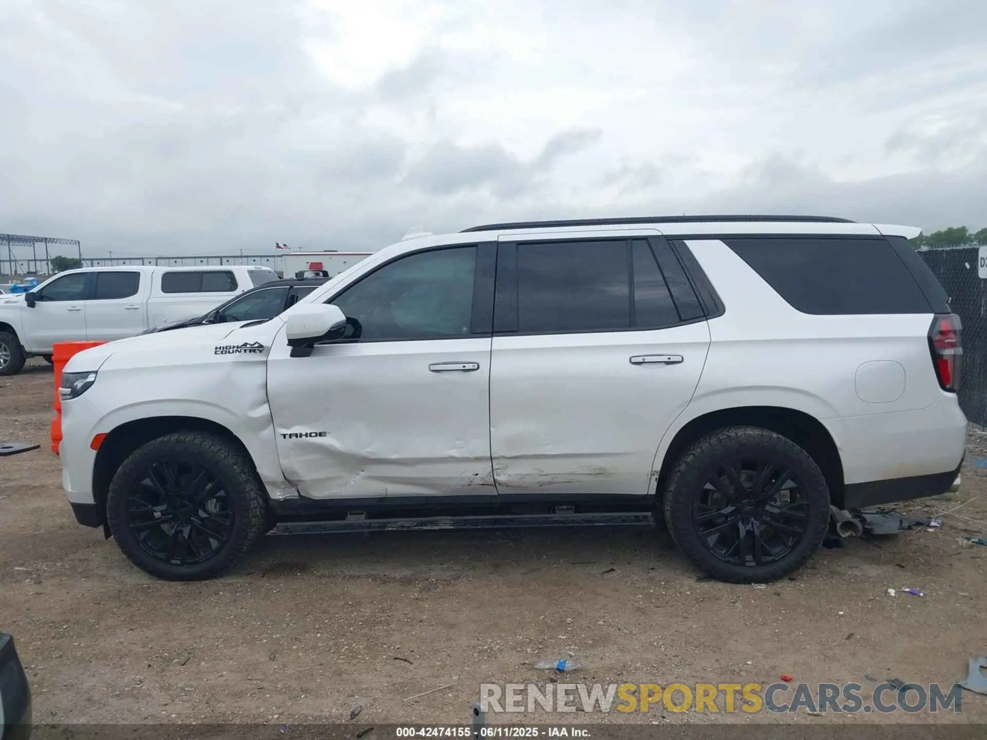 14 Фотография поврежденного автомобиля 1GNSKTKLXMR103513 CHEVROLET TAHOE 2021