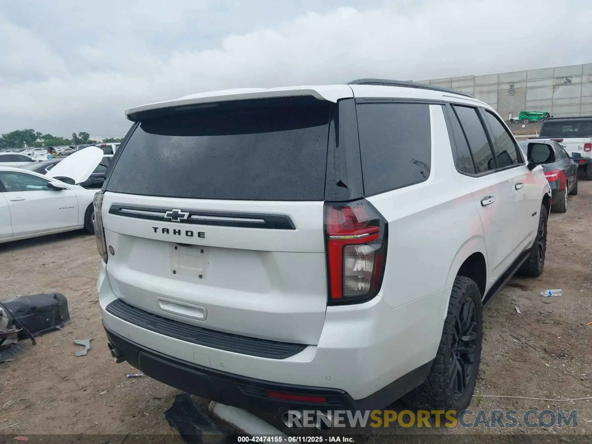 4 Фотография поврежденного автомобиля 1GNSKTKLXMR103513 CHEVROLET TAHOE 2021