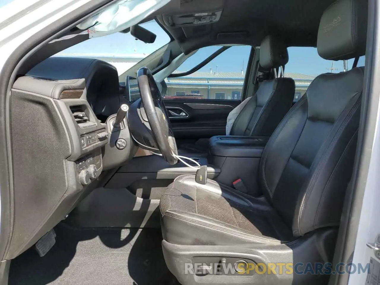 7 Photograph of a damaged car 1GNSKTKLXMR166711 CHEVROLET TAHOE 2021