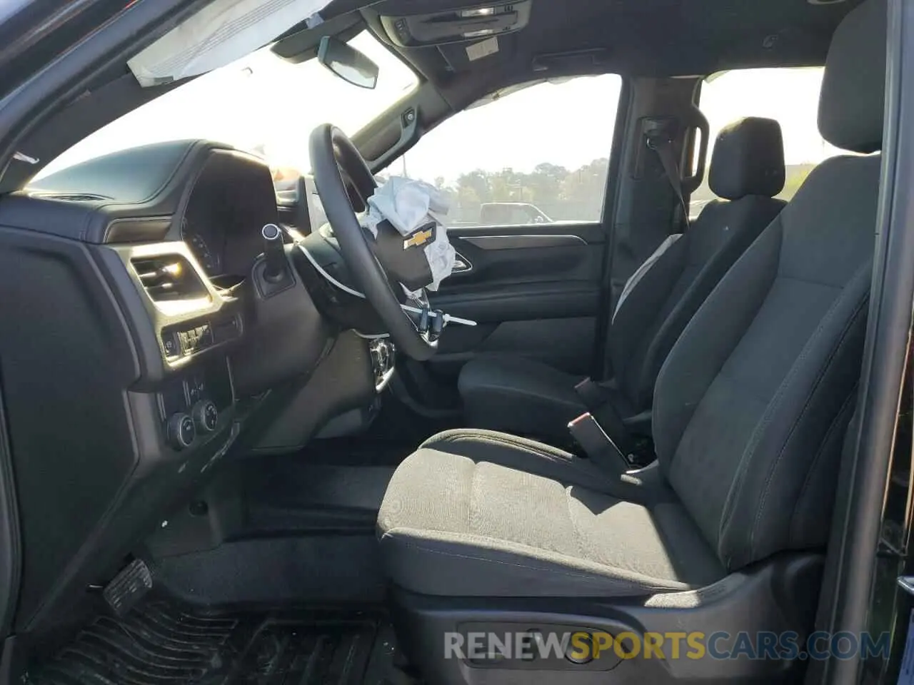 7 Фотография поврежденного автомобиля 1GNSCLED1NR219265 CHEVROLET TAHOE 2022
