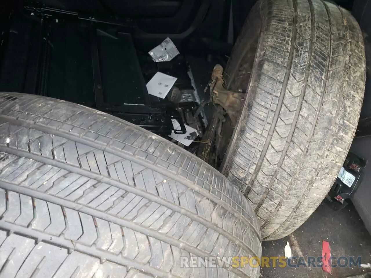 13 Фотография поврежденного автомобиля 1GNSCLED9NR155315 CHEVROLET TAHOE 2022