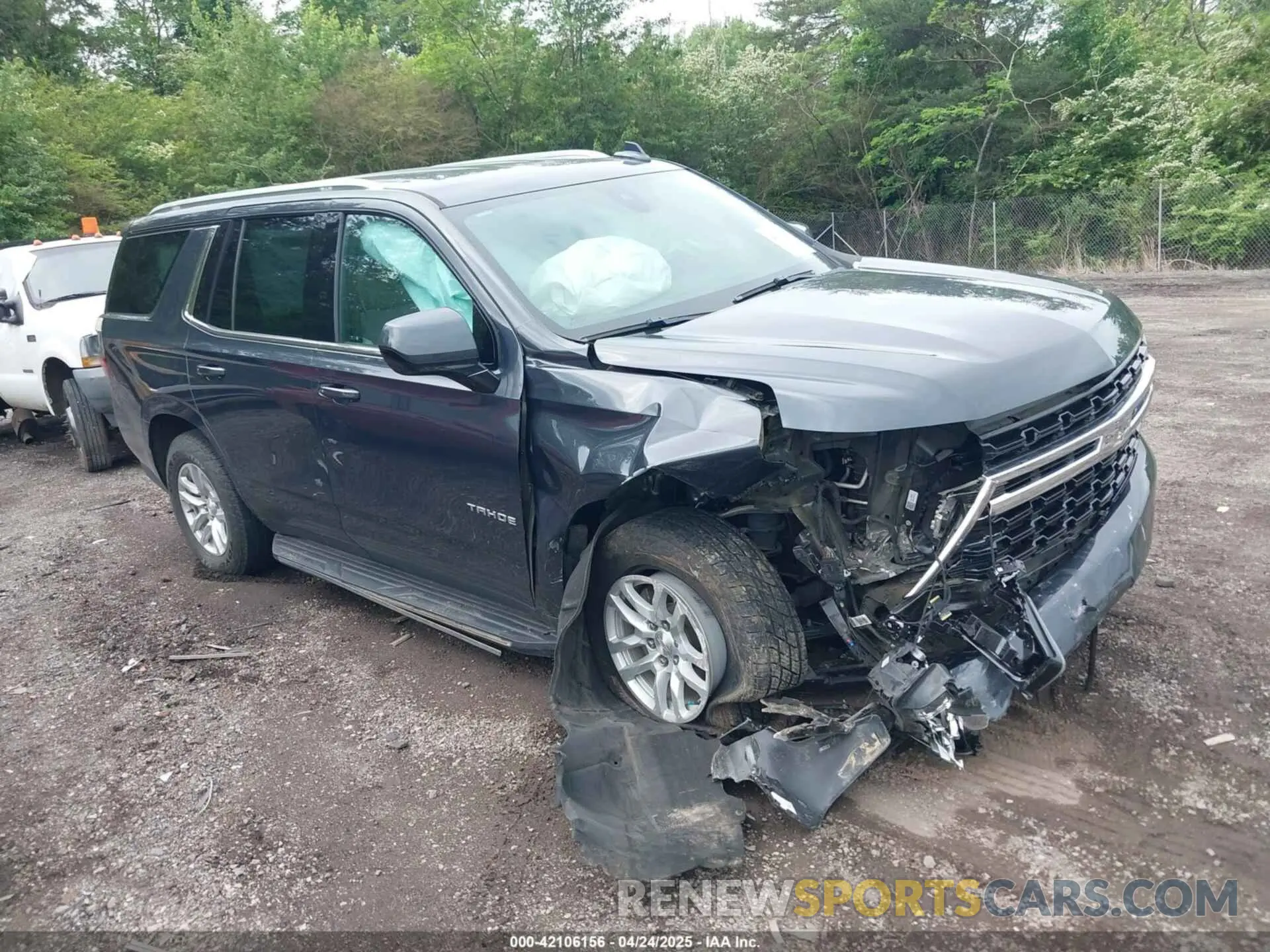 1 Photograph of a damaged car 1GNSCMKD3NR210819 CHEVROLET TAHOE 2022