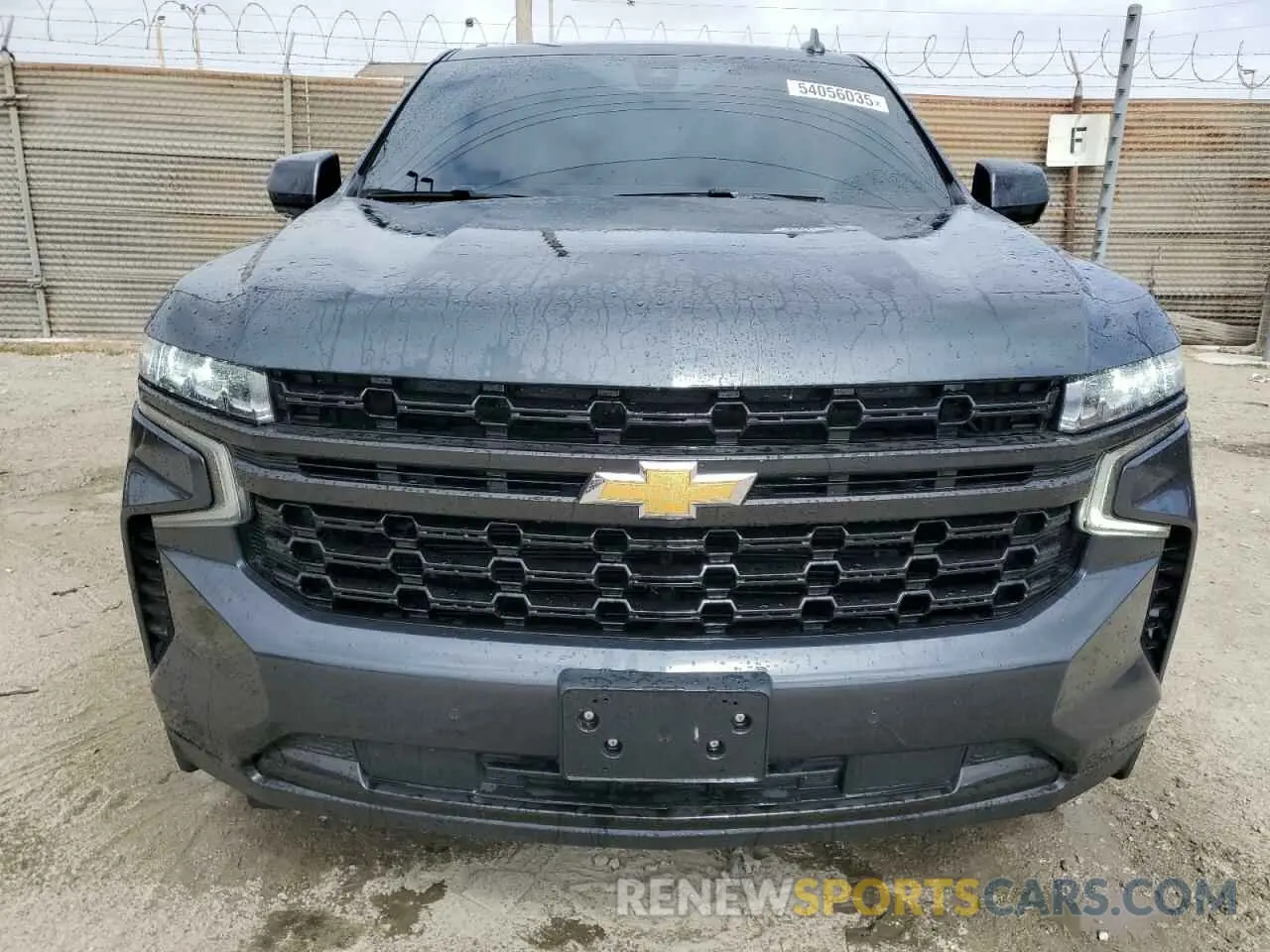 5 Photograph of a damaged car 1GNSCMKDXNR182095 CHEVROLET TAHOE 2022