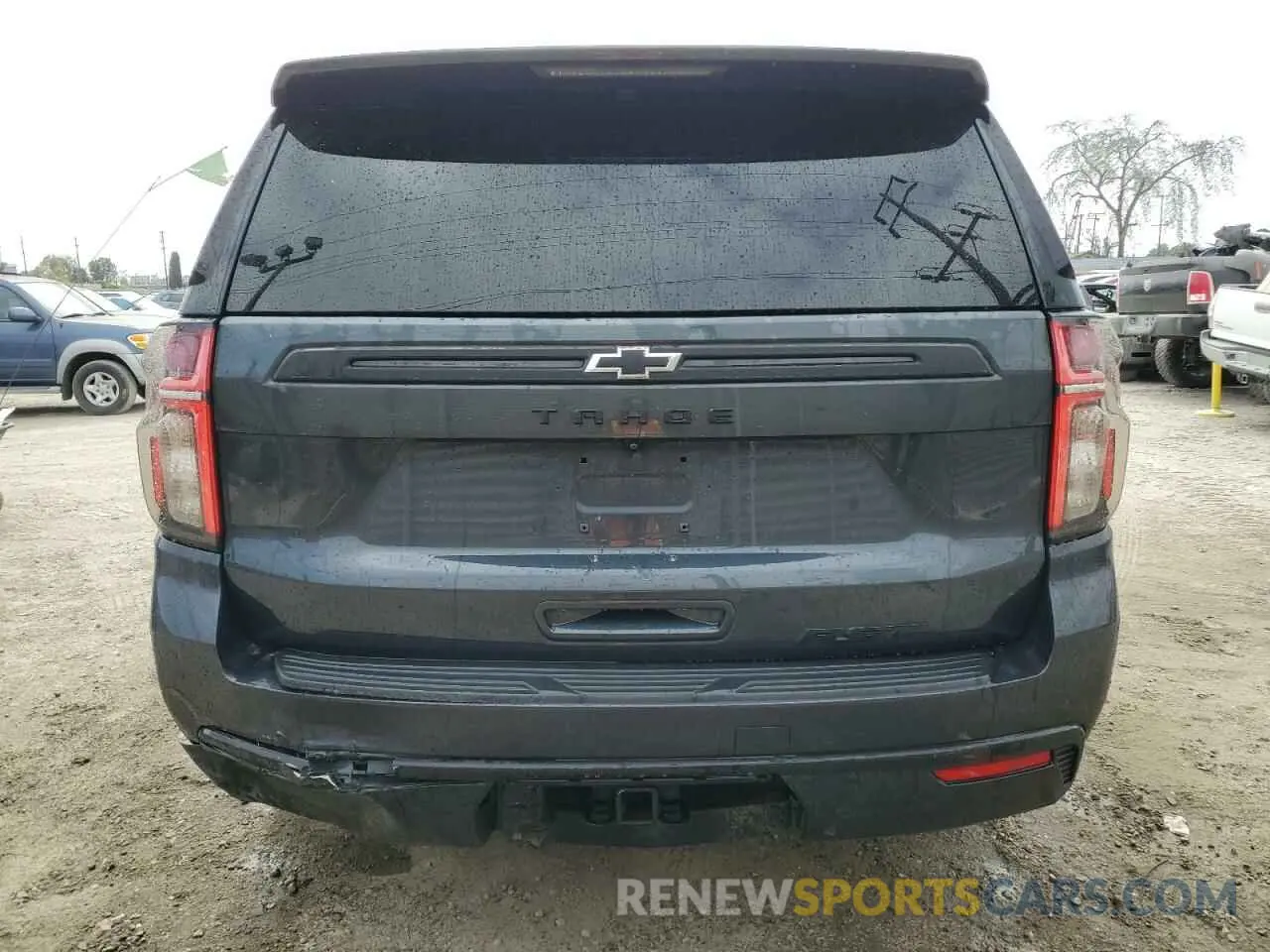 6 Photograph of a damaged car 1GNSCMKDXNR182095 CHEVROLET TAHOE 2022