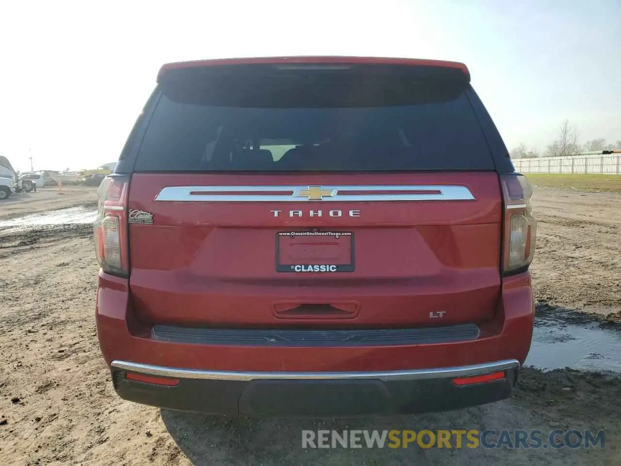 6 Photograph of a damaged car 1GNSCNKD0NR105015 CHEVROLET TAHOE 2022