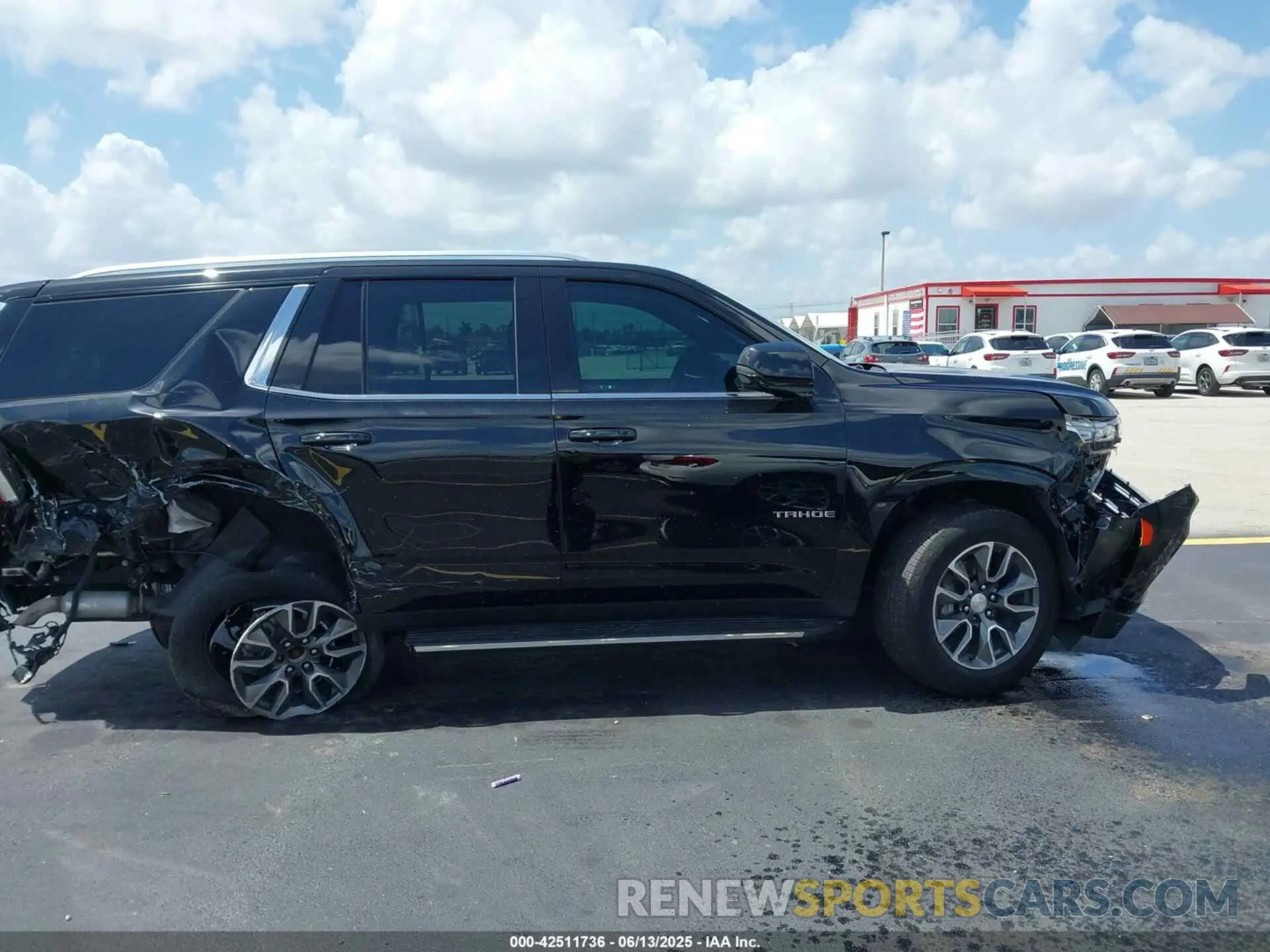 13 Photograph of a damaged car 1GNSCNKD2NR114461 CHEVROLET TAHOE 2022