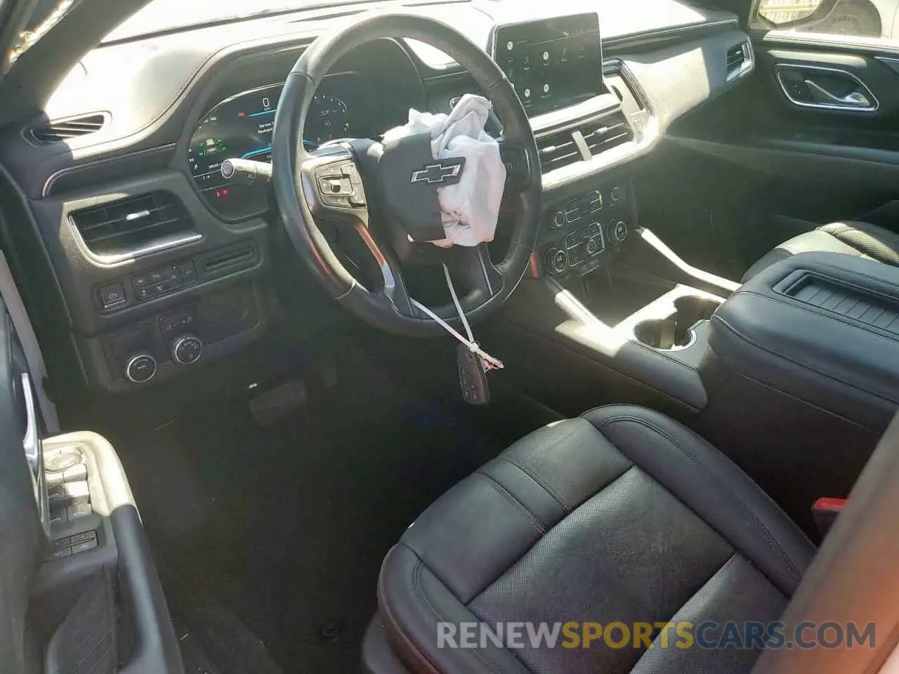 8 Photograph of a damaged car 1GNSCRKD1NR337890 CHEVROLET TAHOE 2022
