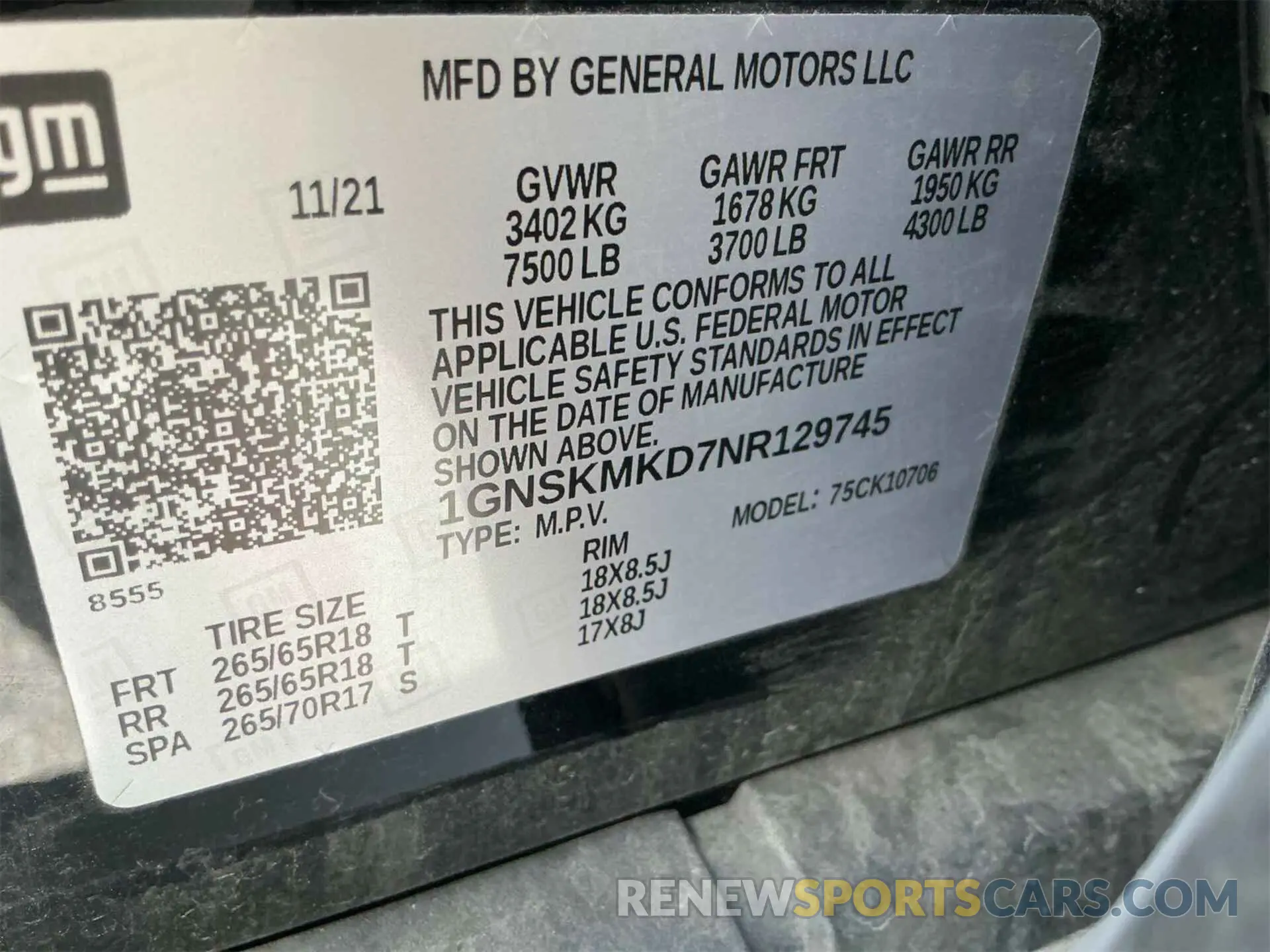 30 Photograph of a damaged car 1GNSKMKD7NR129745 CHEVROLET TAHOE 2022