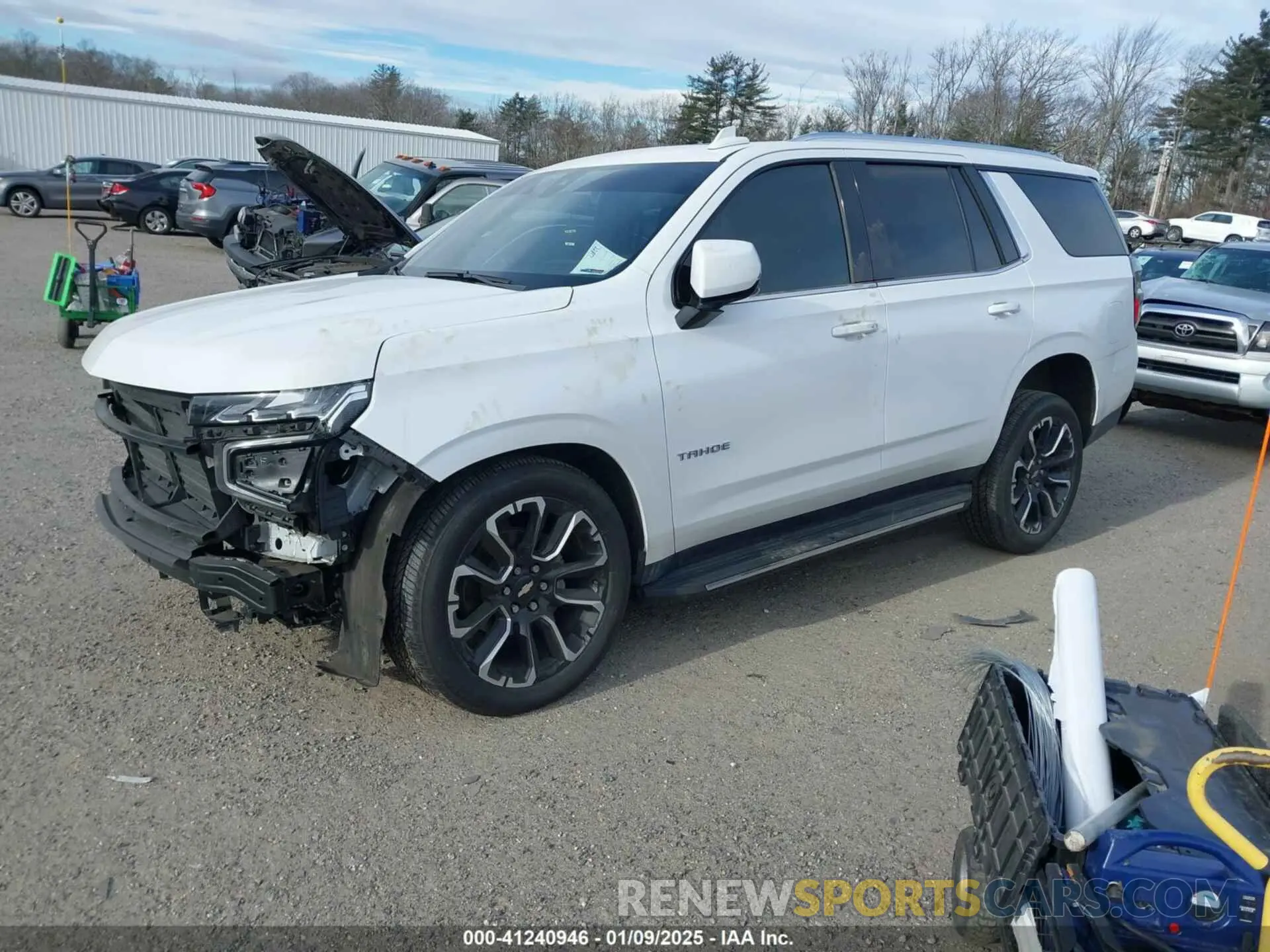 2 Фотография поврежденного автомобиля 1GNSKNKD8NR354312 CHEVROLET TAHOE 2022