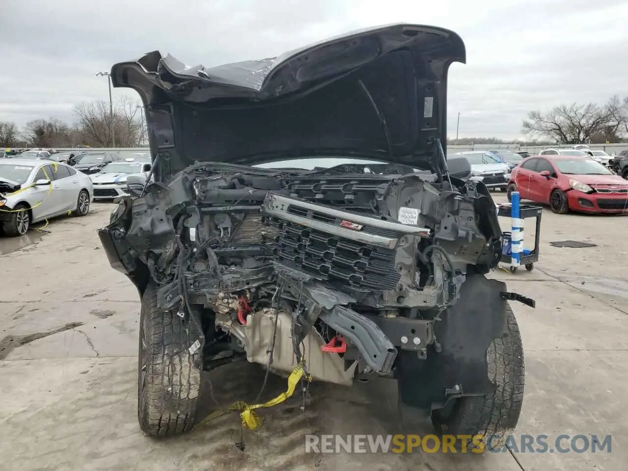 5 Фотография поврежденного автомобиля 1GNSKPKD7NR309275 CHEVROLET TAHOE 2022