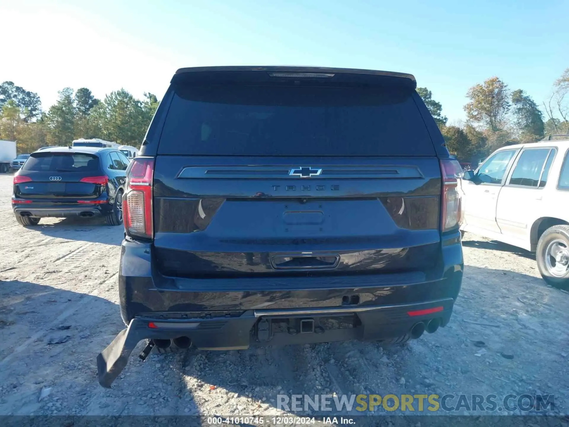 16 Photograph of a damaged car 1GNSKPKL7NR333664 CHEVROLET TAHOE 2022