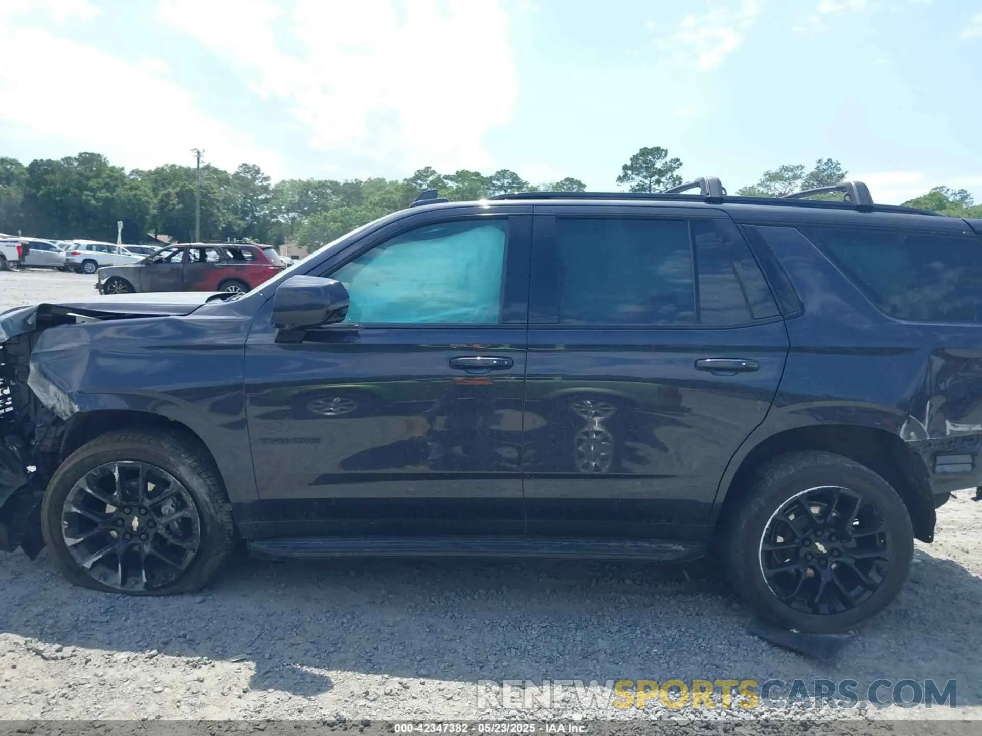 14 Photograph of a damaged car 1GNSKRKD6NR361508 CHEVROLET TAHOE 2022
