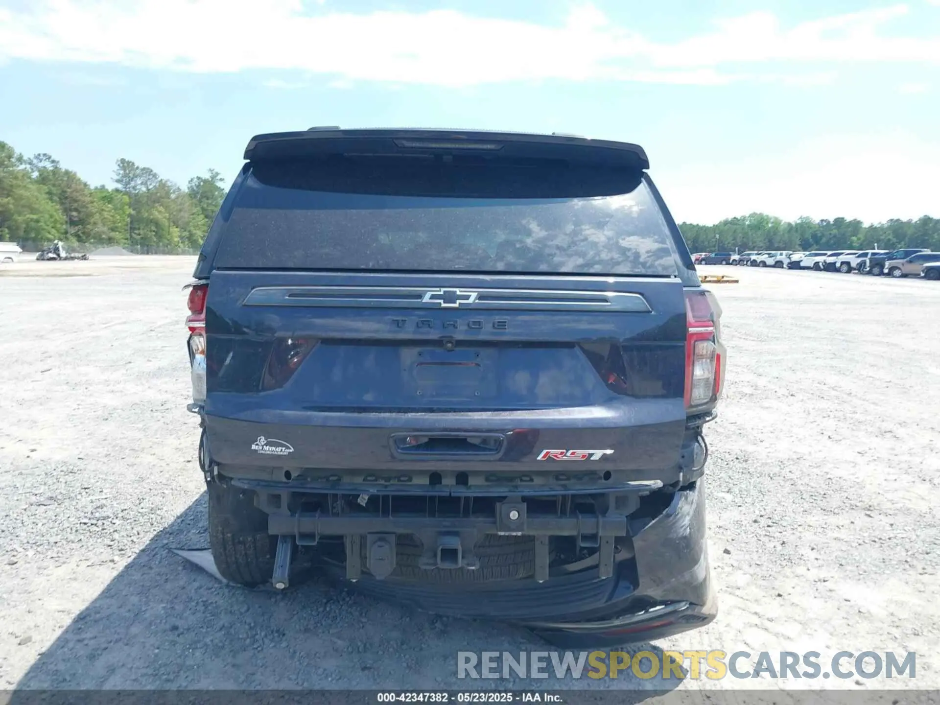 16 Photograph of a damaged car 1GNSKRKD6NR361508 CHEVROLET TAHOE 2022