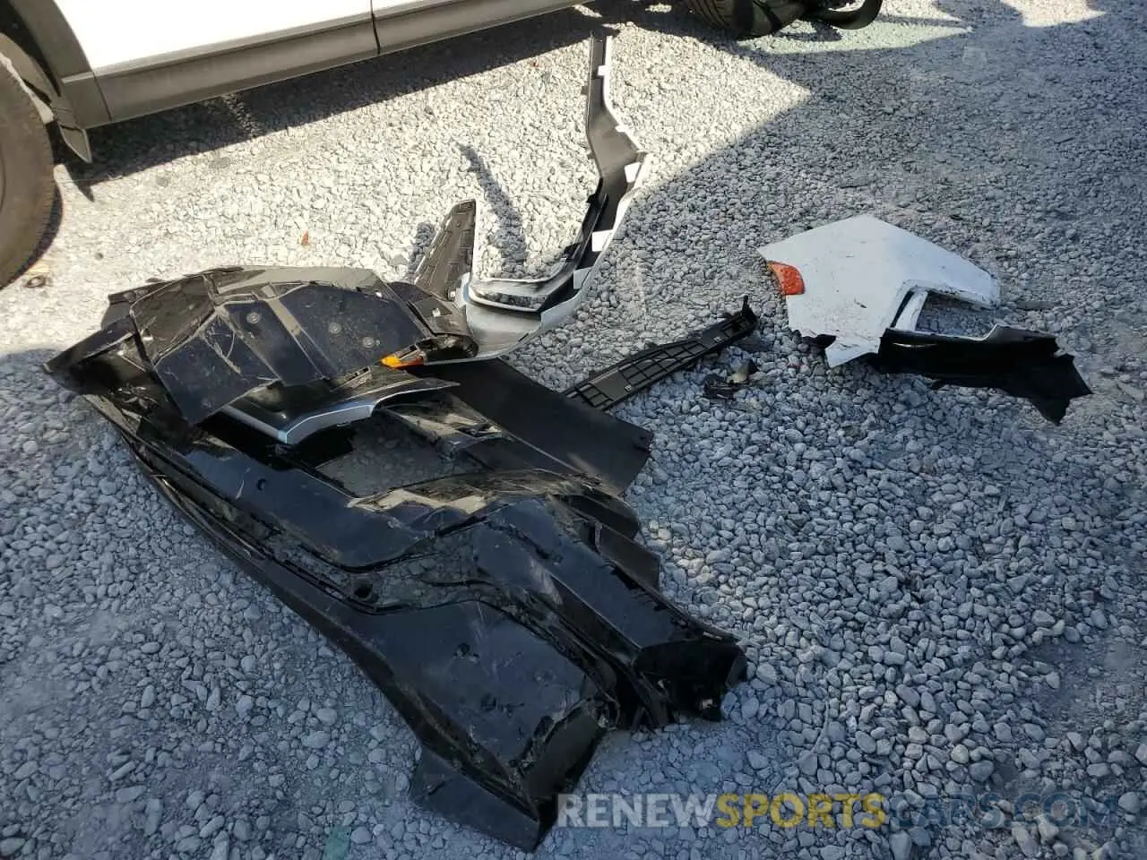 13 Фотография поврежденного автомобиля 1GBSCLED2PR328687 CHEVROLET TAHOE 2023