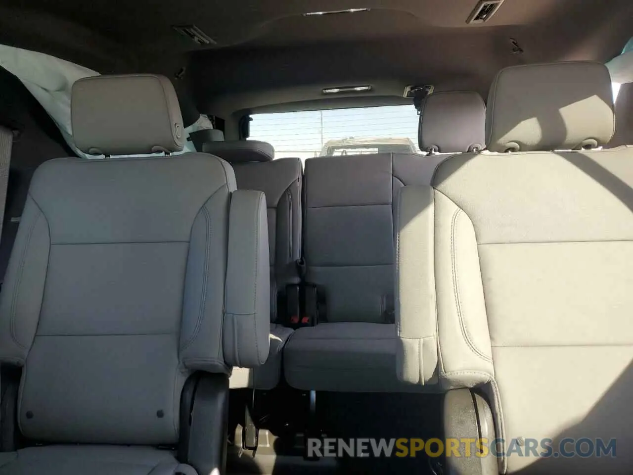 10 Photograph of a damaged car 1GNSCNKD0PR482723 CHEVROLET TAHOE 2023