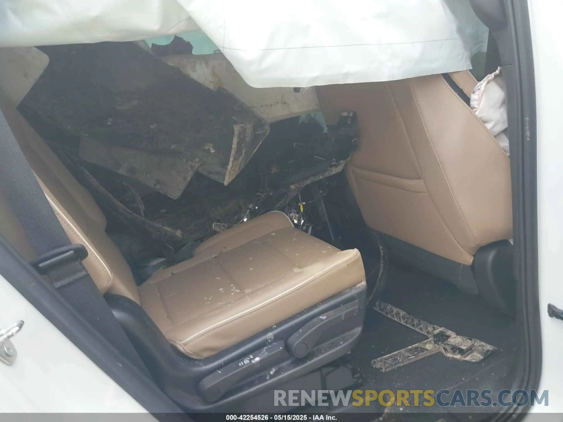 8 Фотография поврежденного автомобиля 1GNSCSKD9PR390234 CHEVROLET TAHOE 2023
