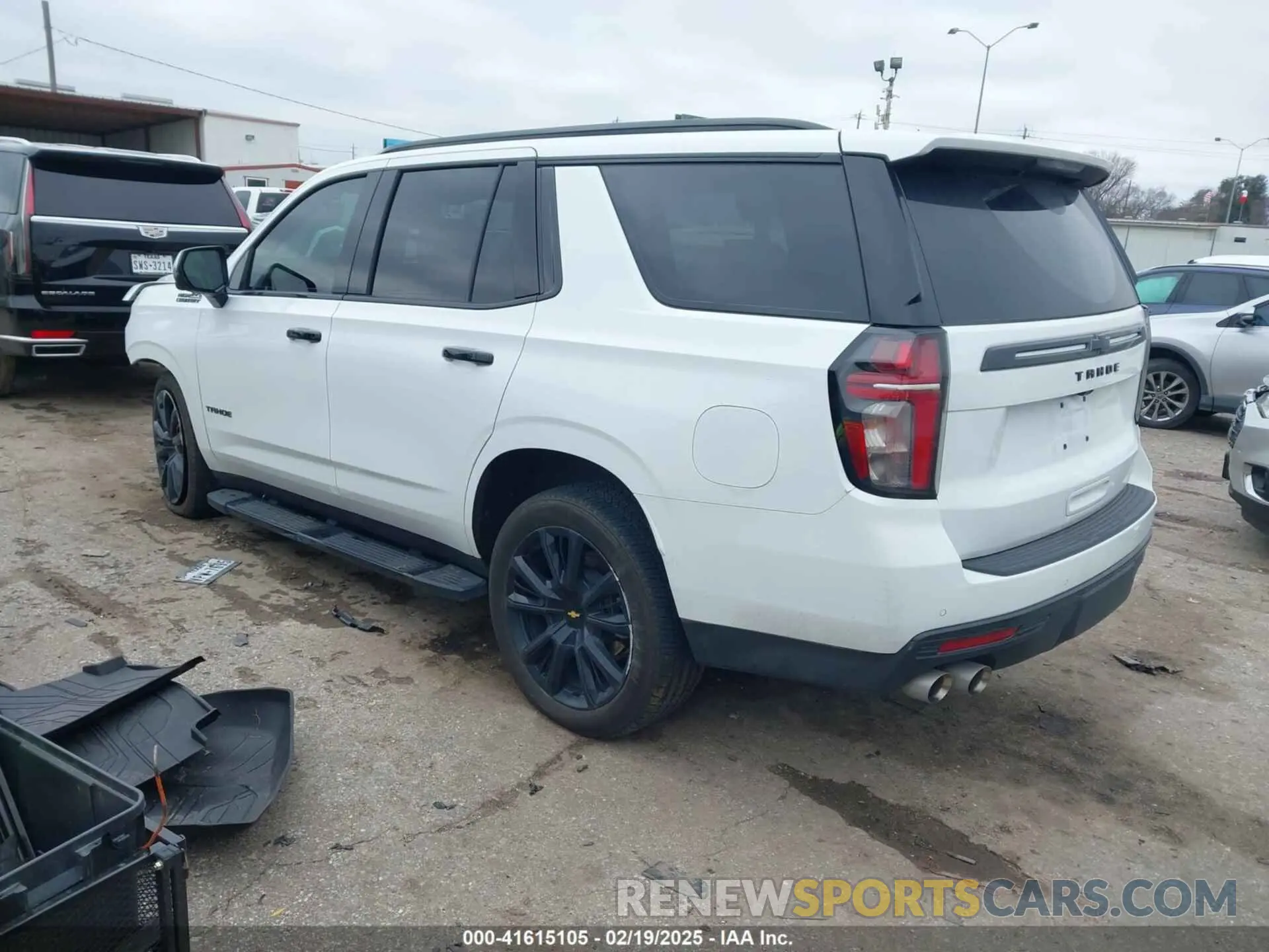 3 Фотография поврежденного автомобиля 1GNSCTKL4PR551134 CHEVROLET TAHOE 2023