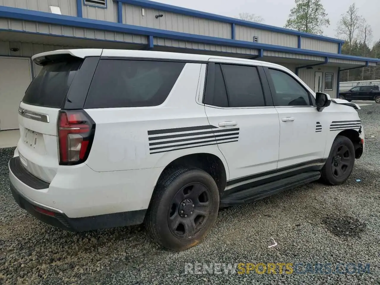 3 Фотография поврежденного автомобиля 1GNSKLED3PR181253 CHEVROLET TAHOE 2023