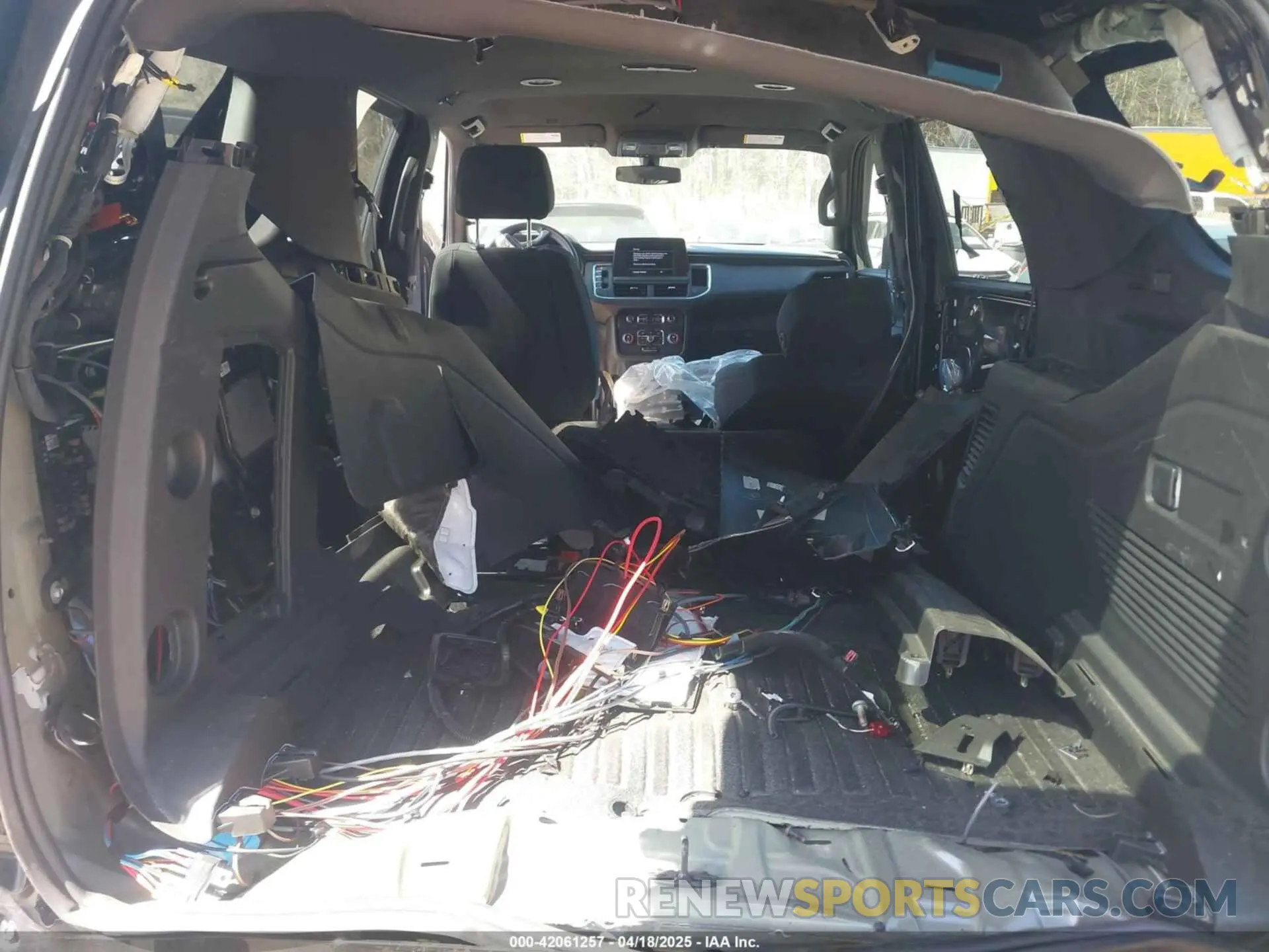 8 Photograph of a damaged car 1GNSKLED3PR430313 CHEVROLET TAHOE 2023