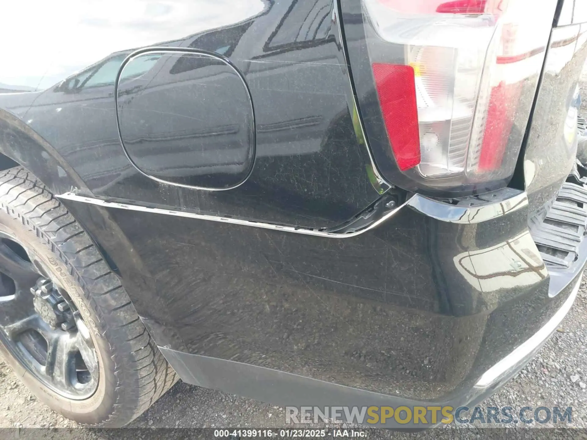 17 Photograph of a damaged car 1GNSKLED9PR474946 CHEVROLET TAHOE 2023