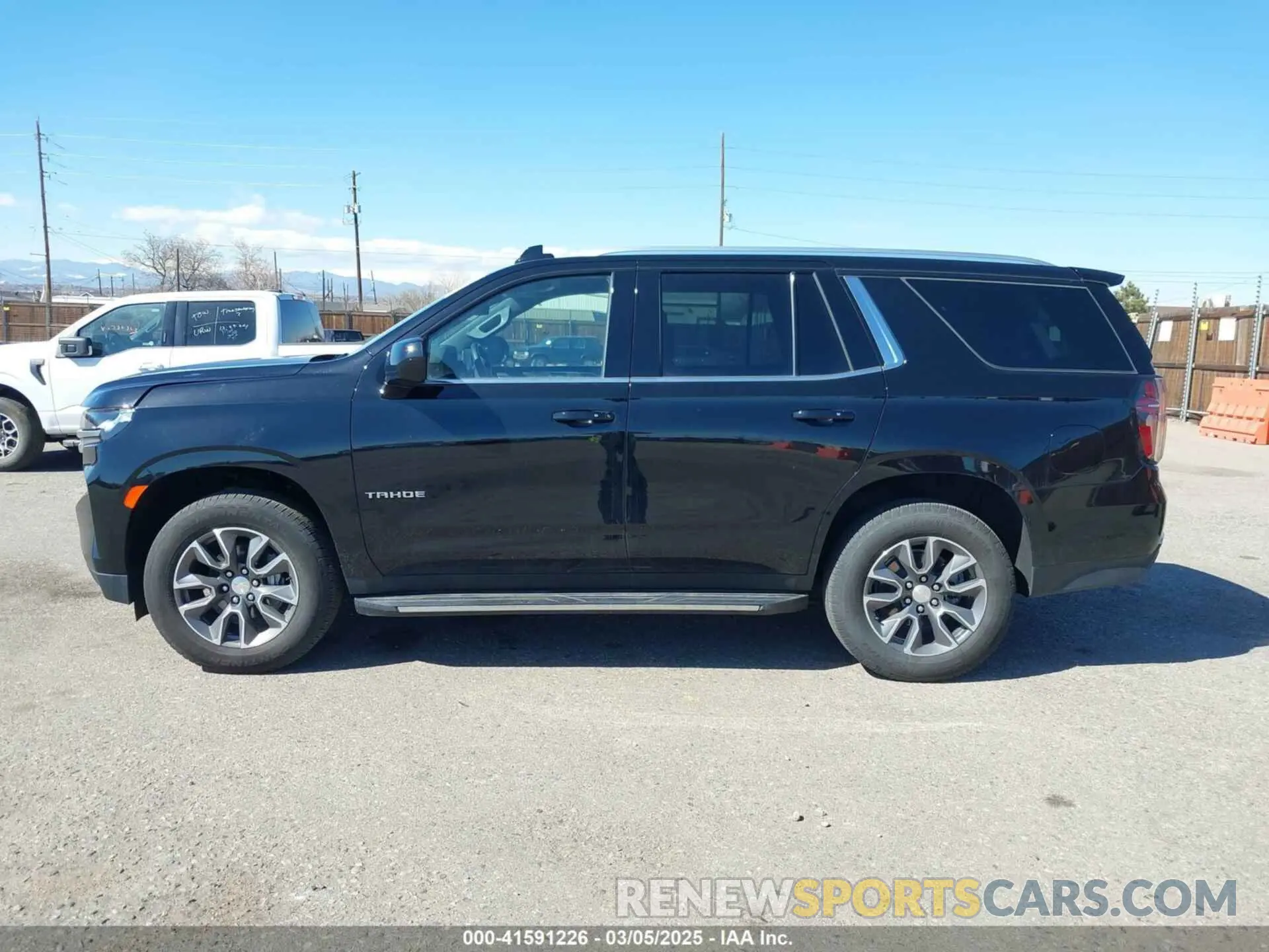 14 Фотография поврежденного автомобиля 1GNSKMKD1PR507609 CHEVROLET TAHOE 2023