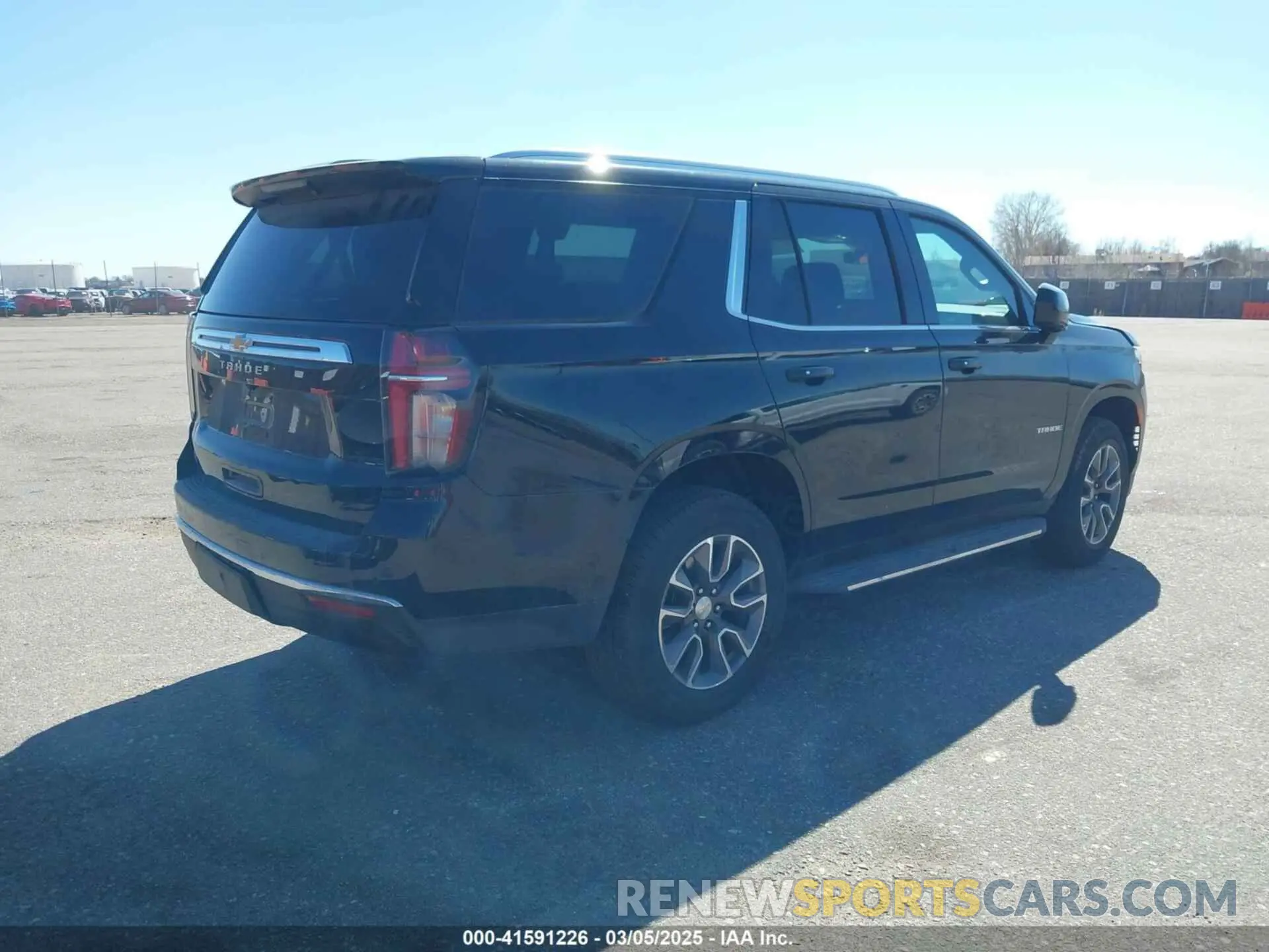 4 Фотография поврежденного автомобиля 1GNSKMKD1PR507609 CHEVROLET TAHOE 2023