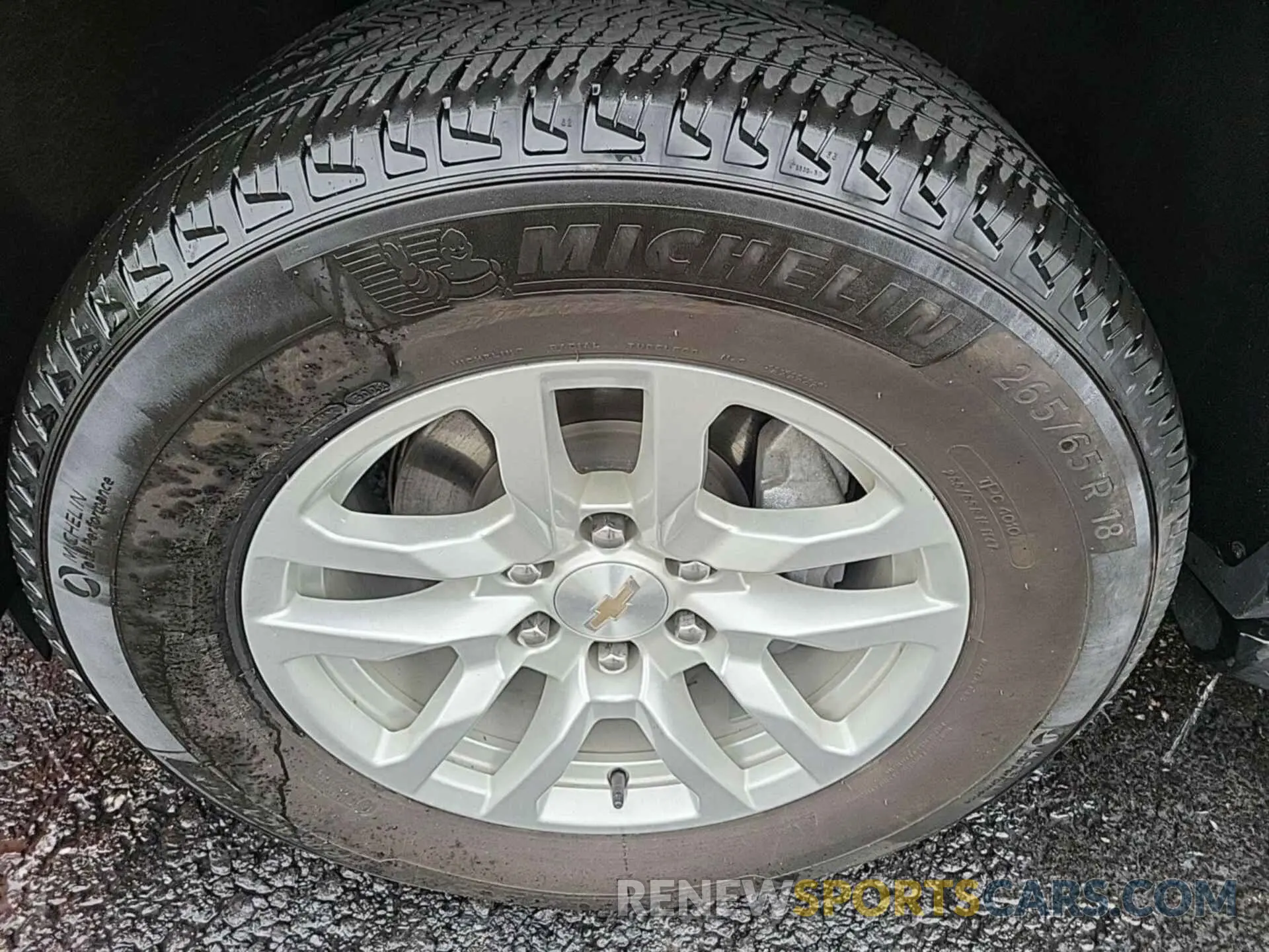 22 Photograph of a damaged car 1GNSKMKD2PR177575 CHEVROLET TAHOE 2023